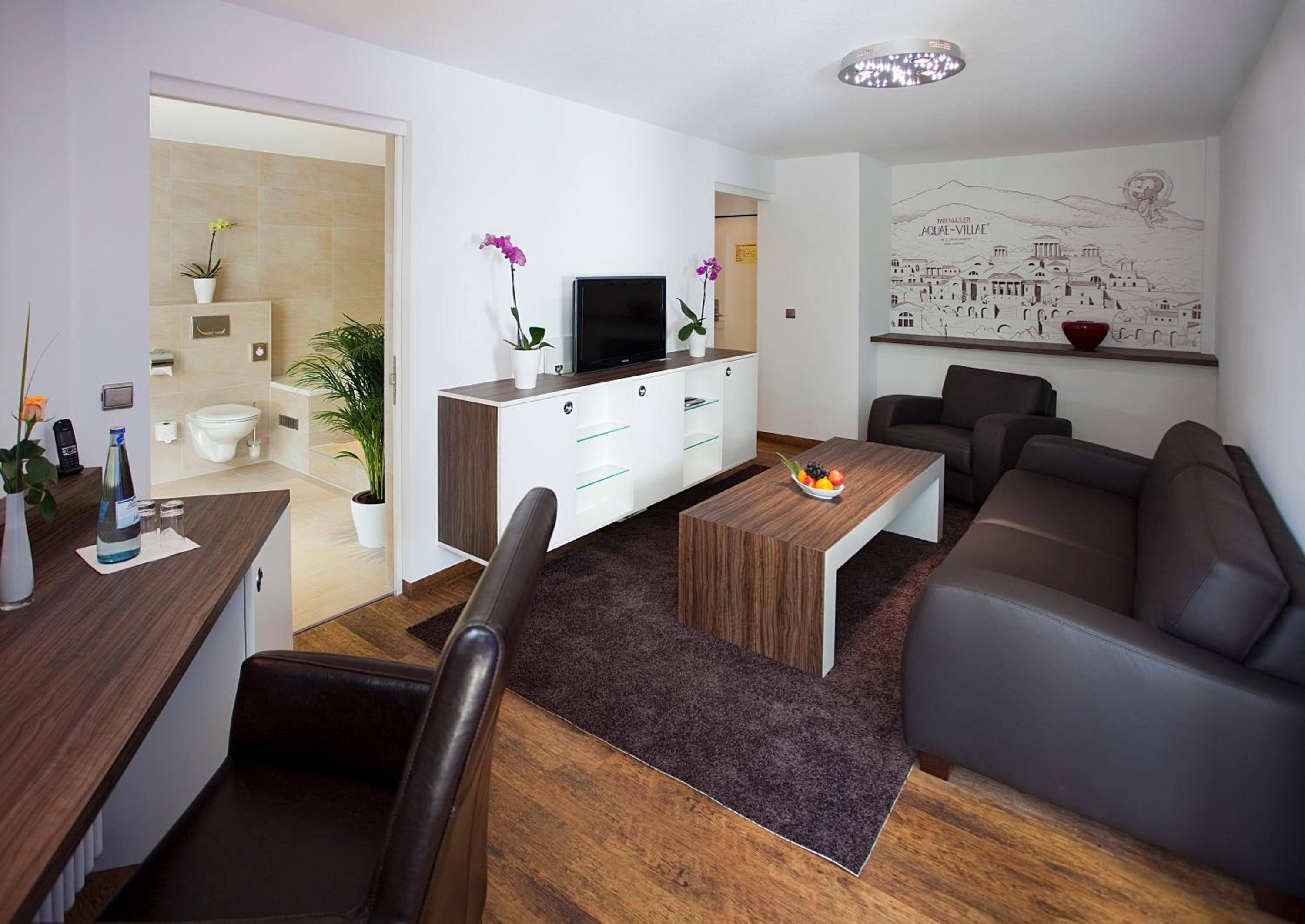 Royal Suite photo 2