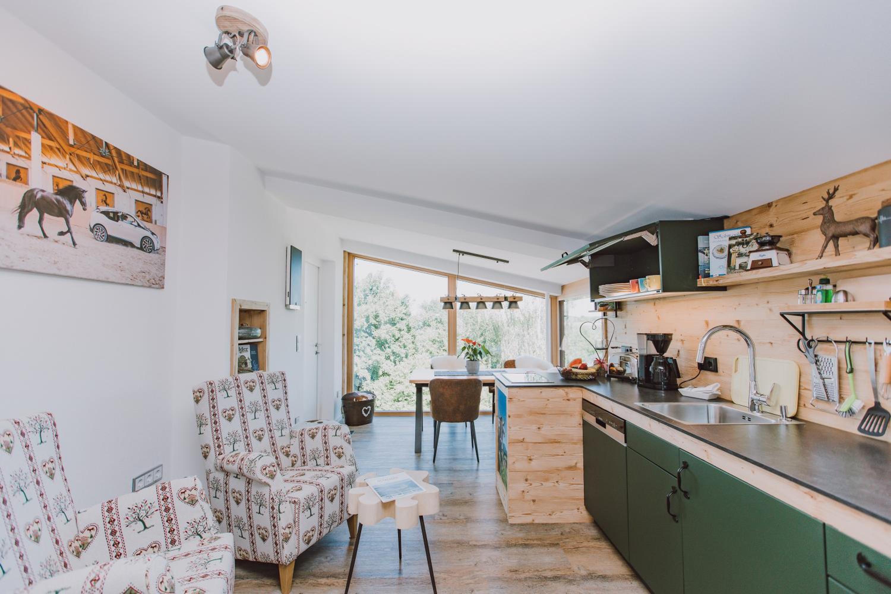One-Bedroom Apartment with Garden photo 1