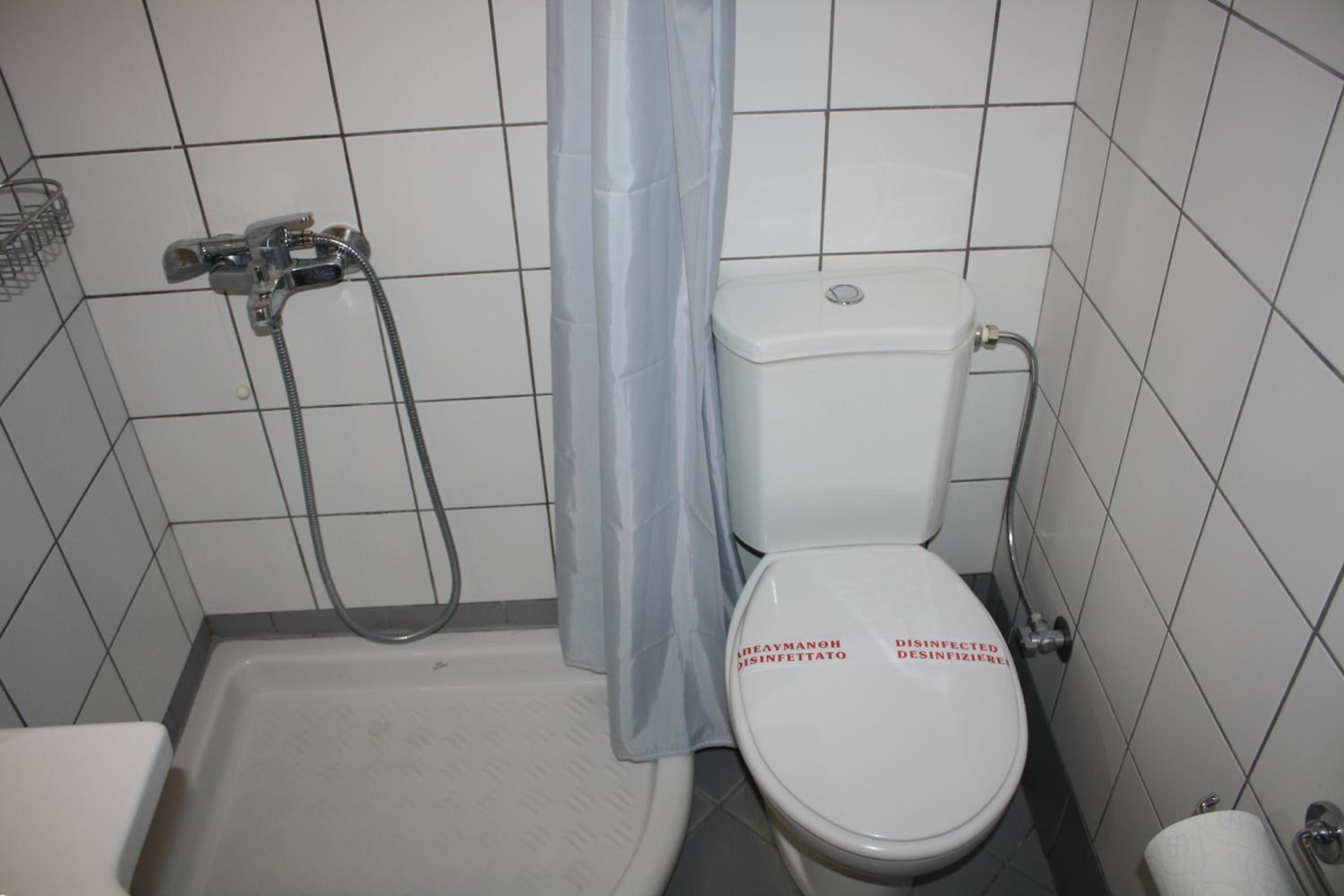 Double or Twin Room photo 2