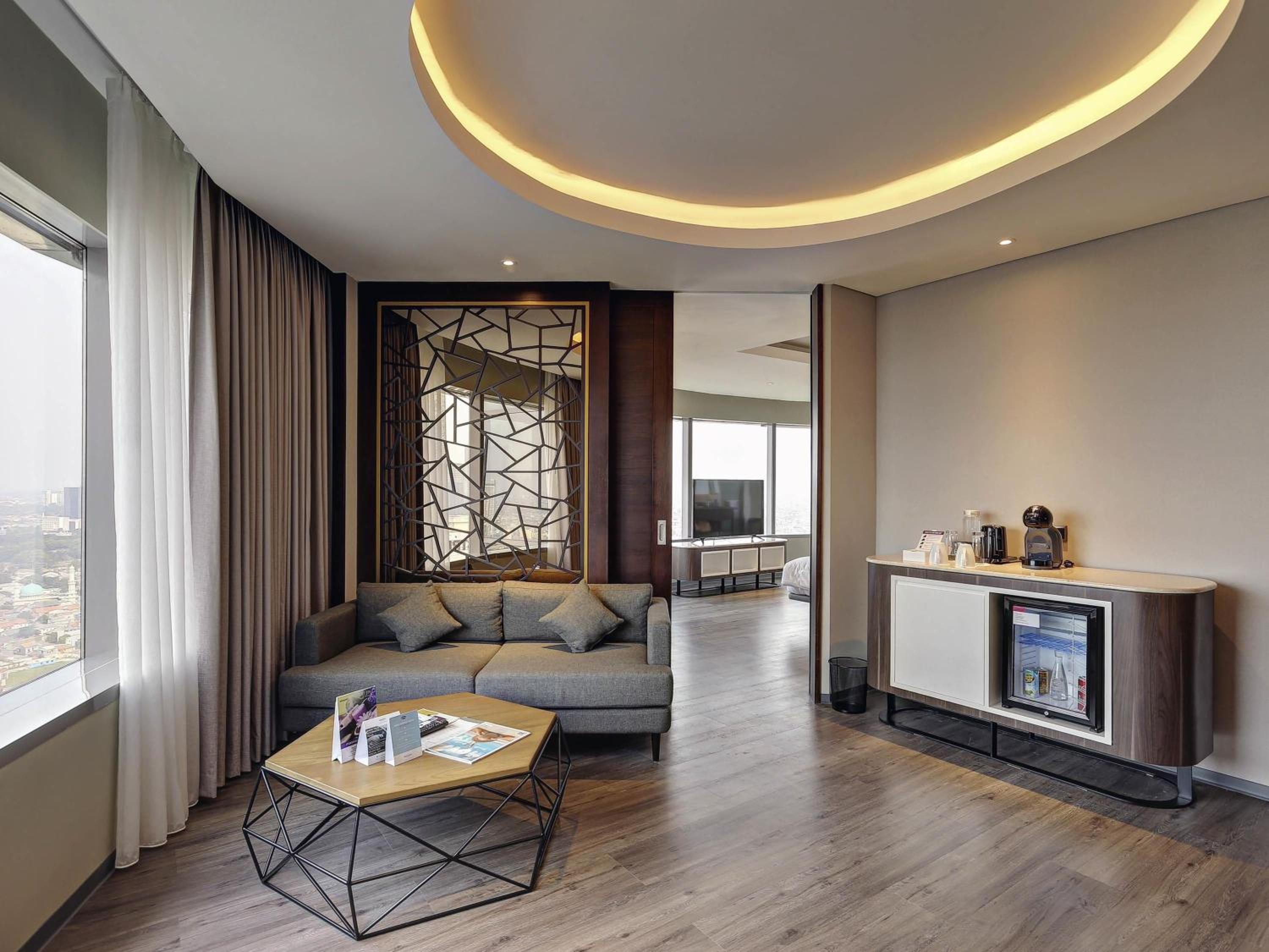 Executive Suite One King - Photo 6