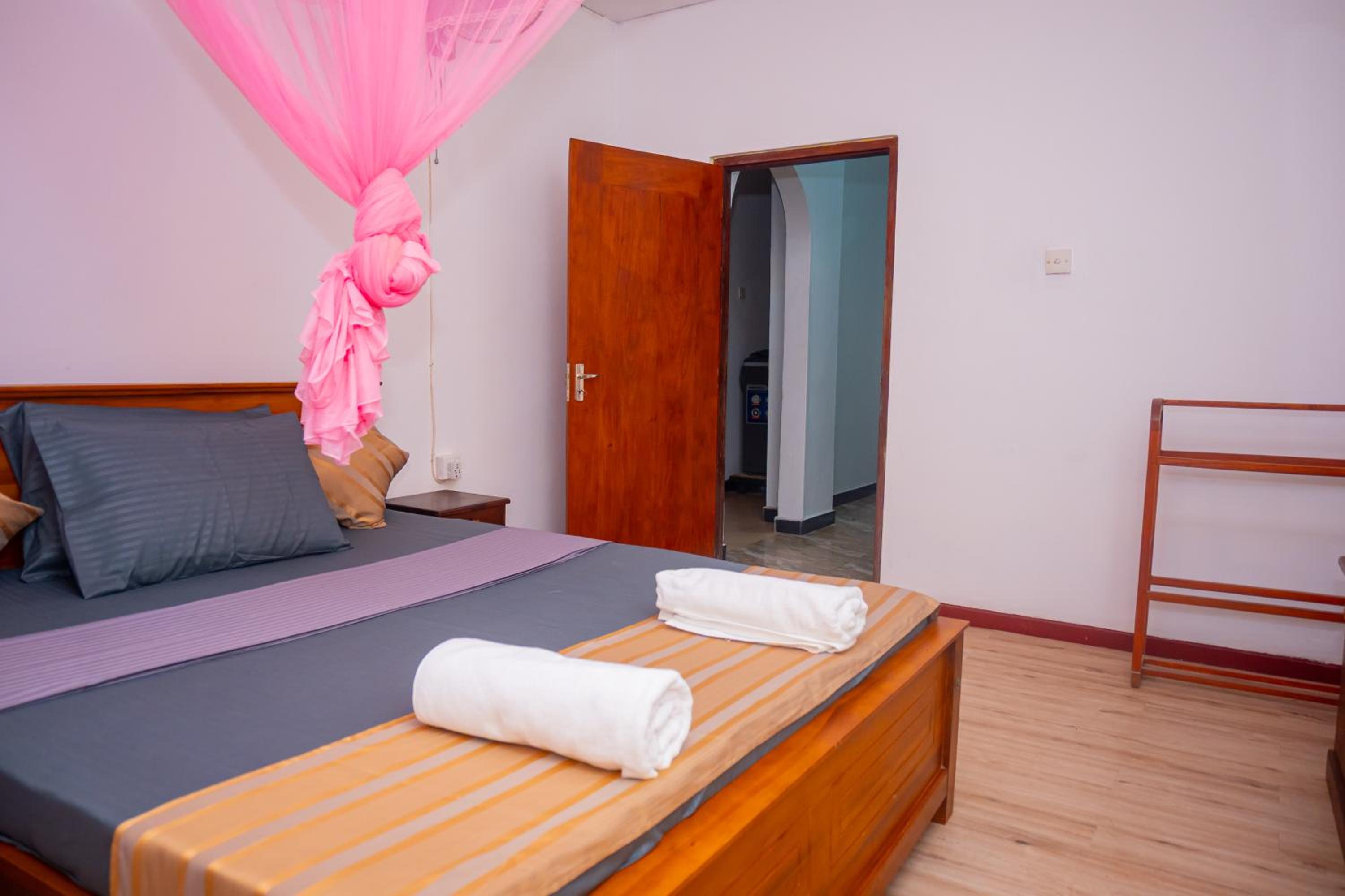Standard Double Room photo 3