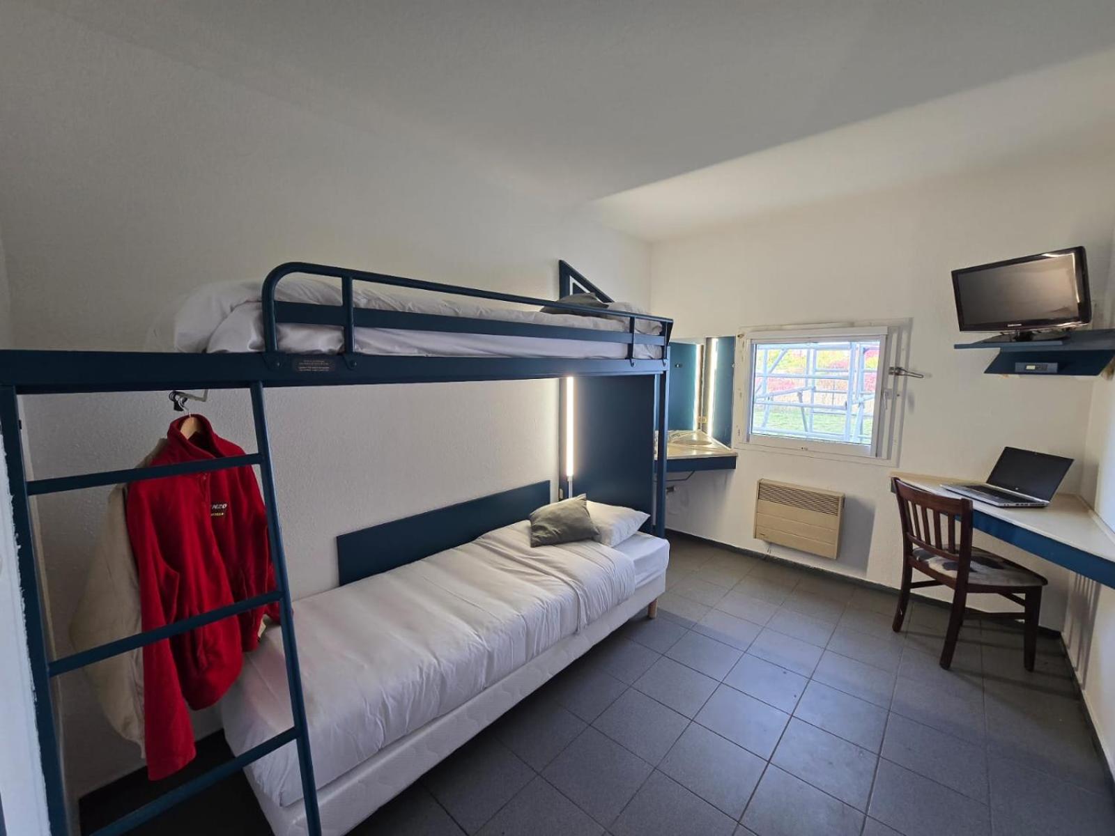 Twin Room with Shared Bathroom