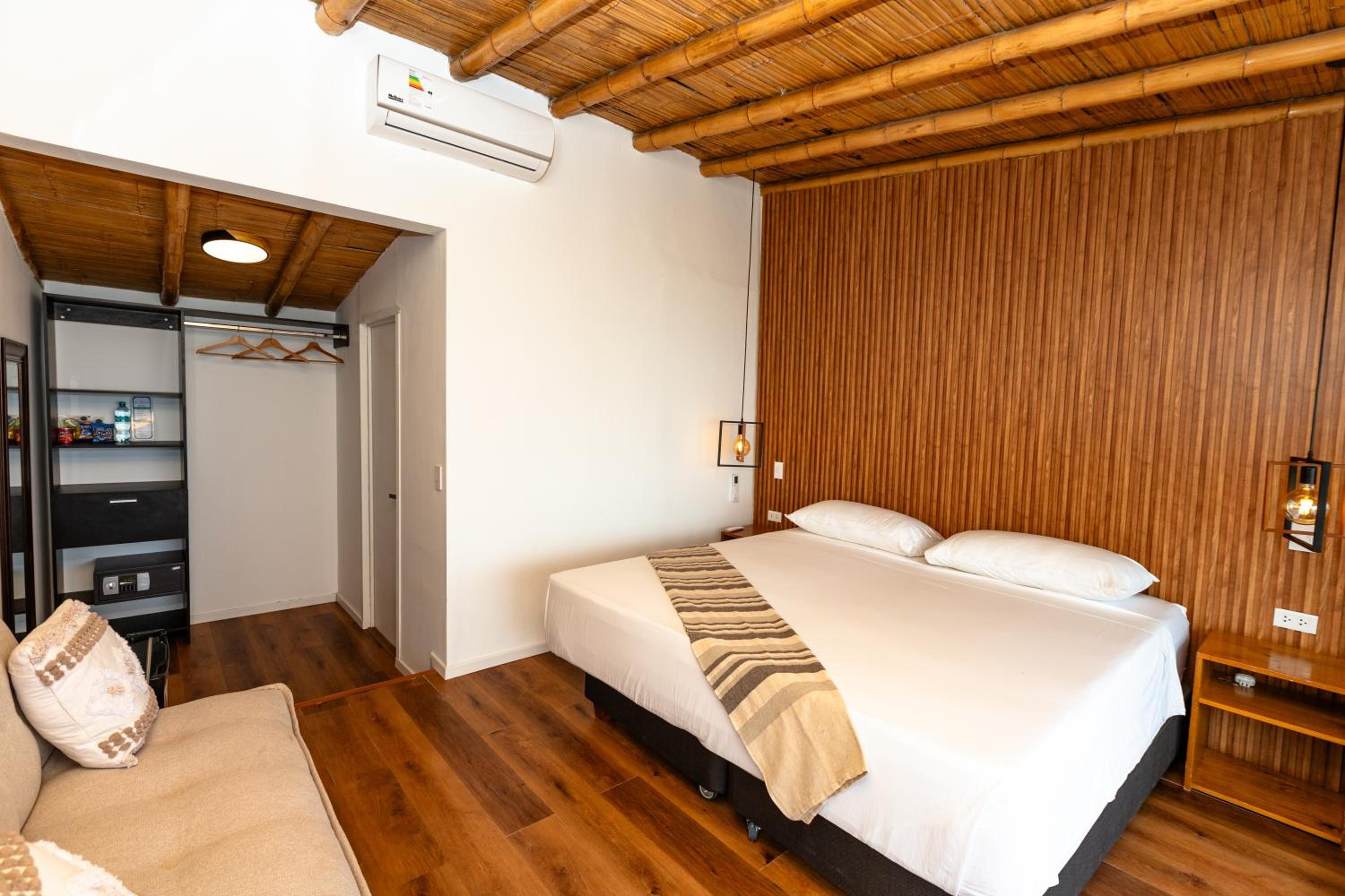 Deluxe Room photo 1