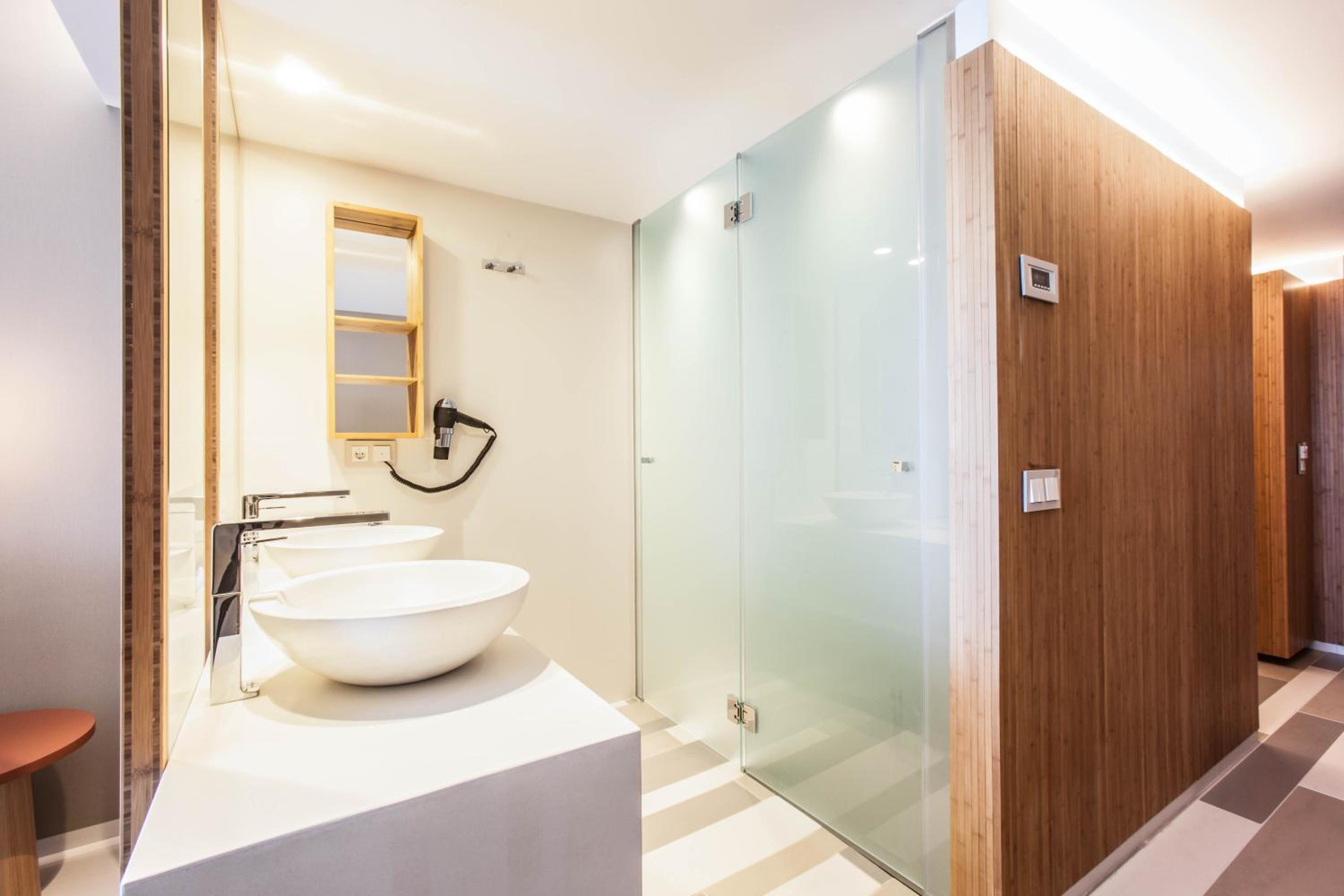 Deluxe Double Room with Sea View photo 2