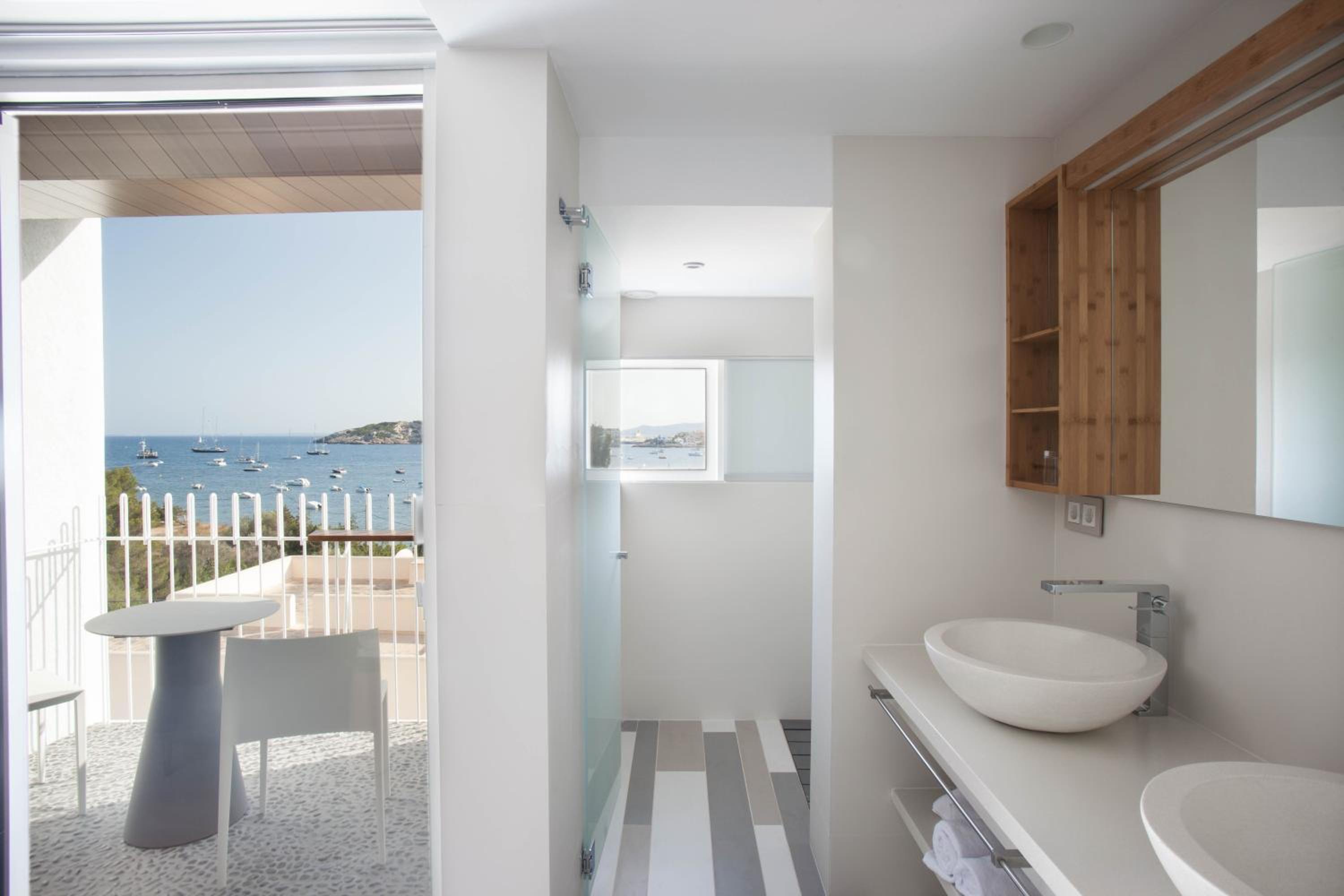 Habitación Doble Deluxe con Vista al Mar Habitación Doble Deluxe con Vista al Mar