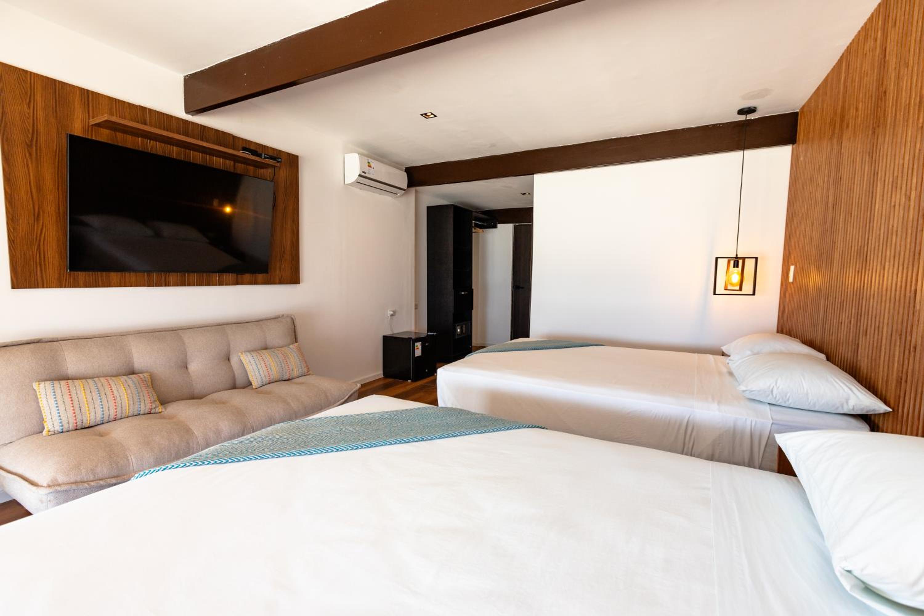 Deluxe Twin Room with Sea View