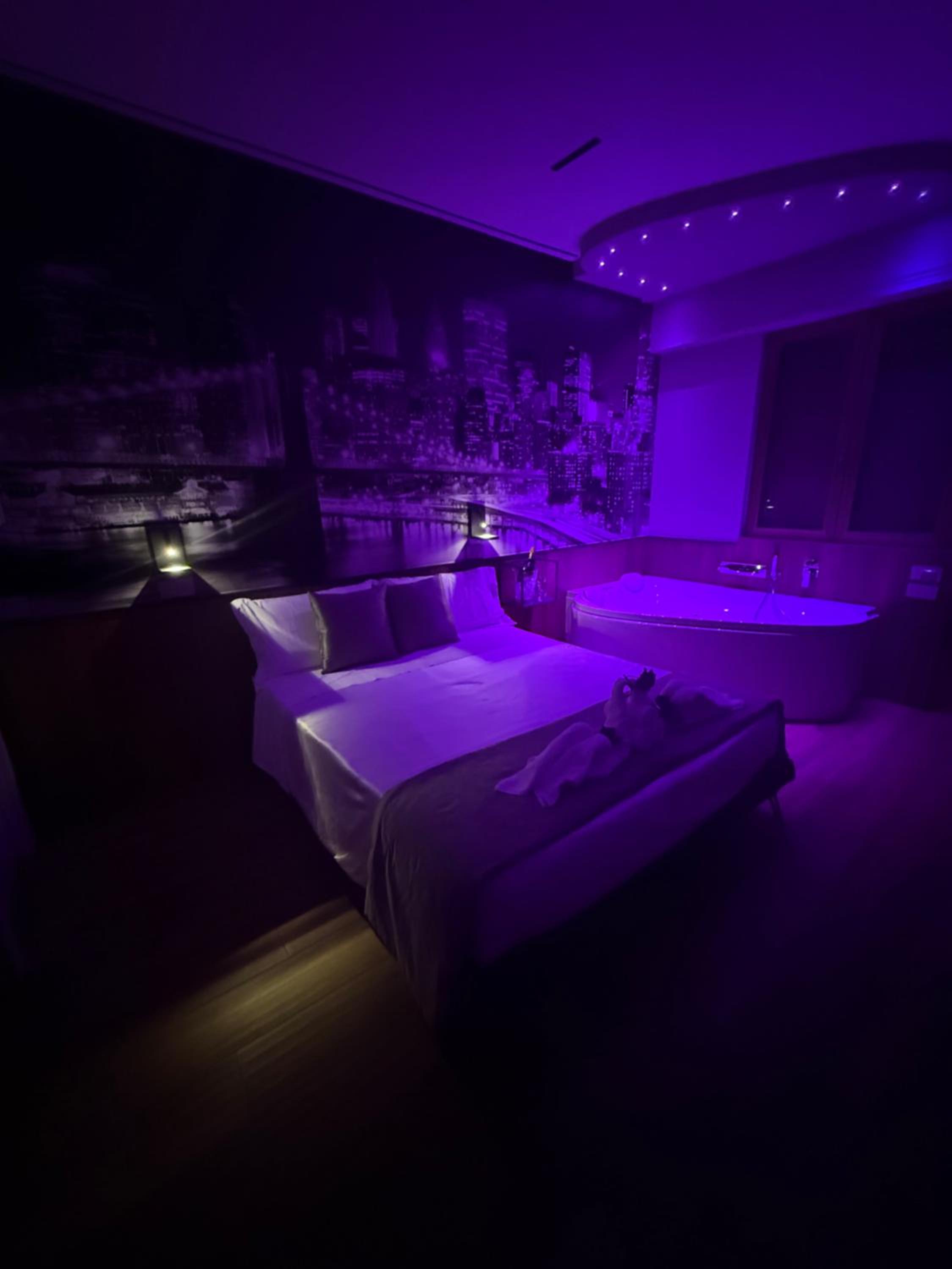 King Room with Spa Bath photo 3