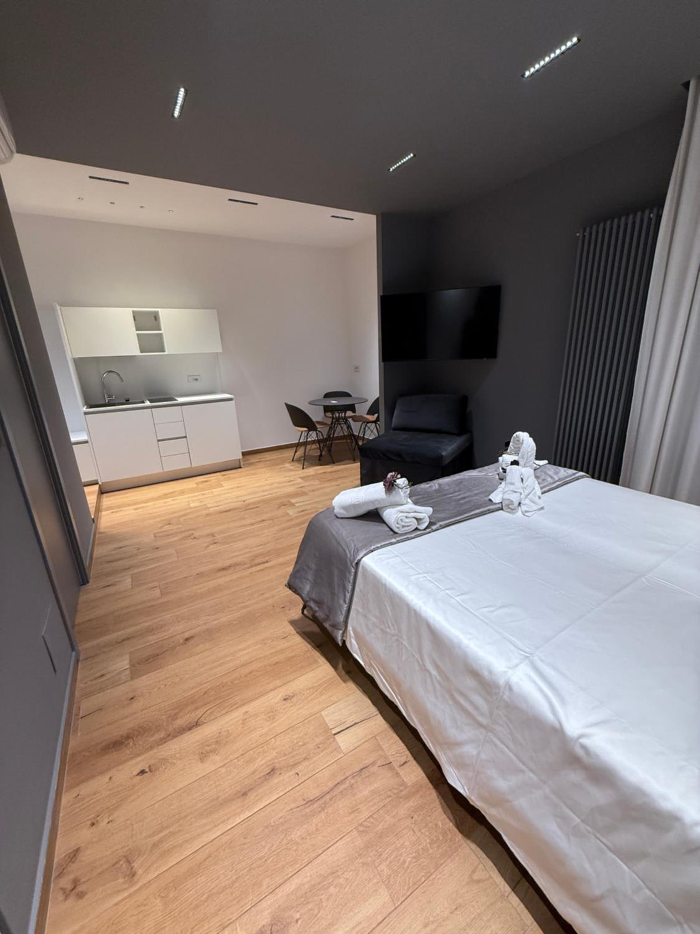 Double or Twin Room with Extra Bed photo 3