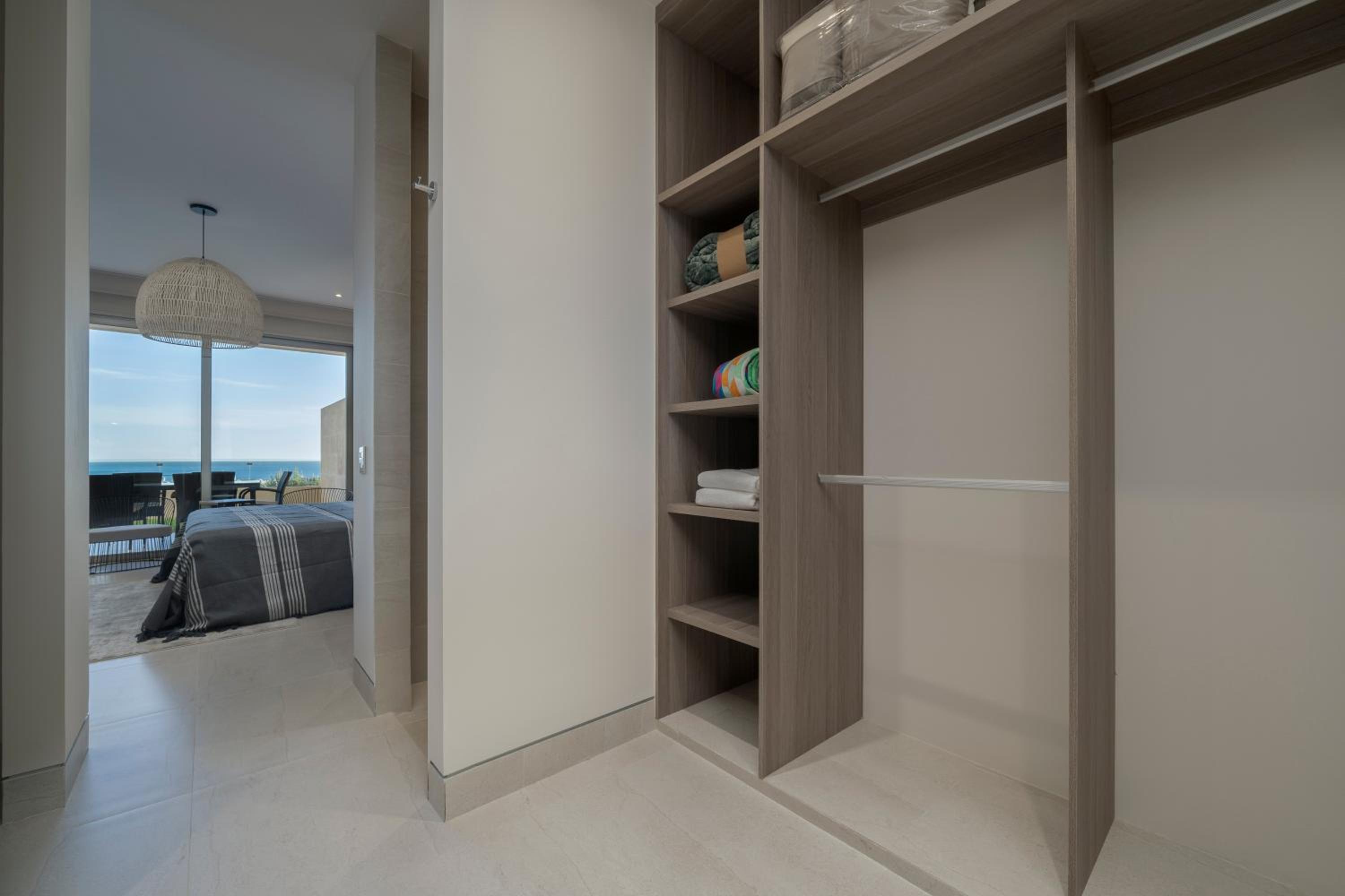 Three-Bedroom Deluxe Apartment photo 1