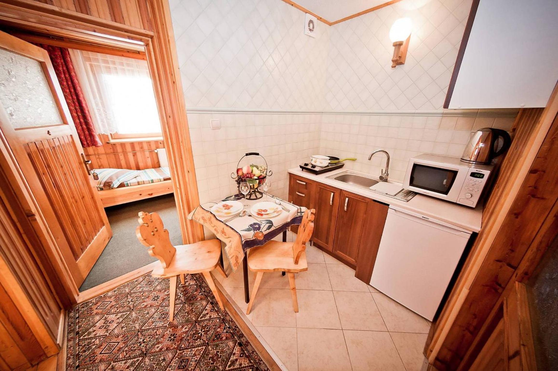 Standard Twin Room - Photo 2