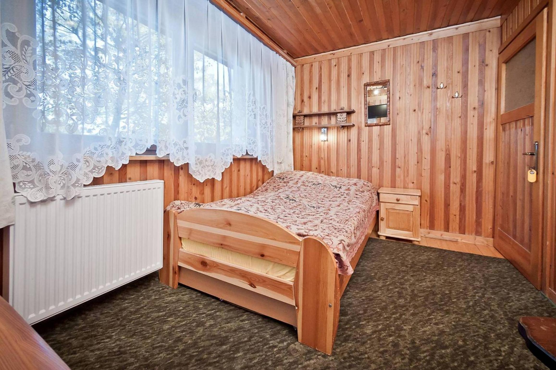 Double Room with Balcony - Photo 12