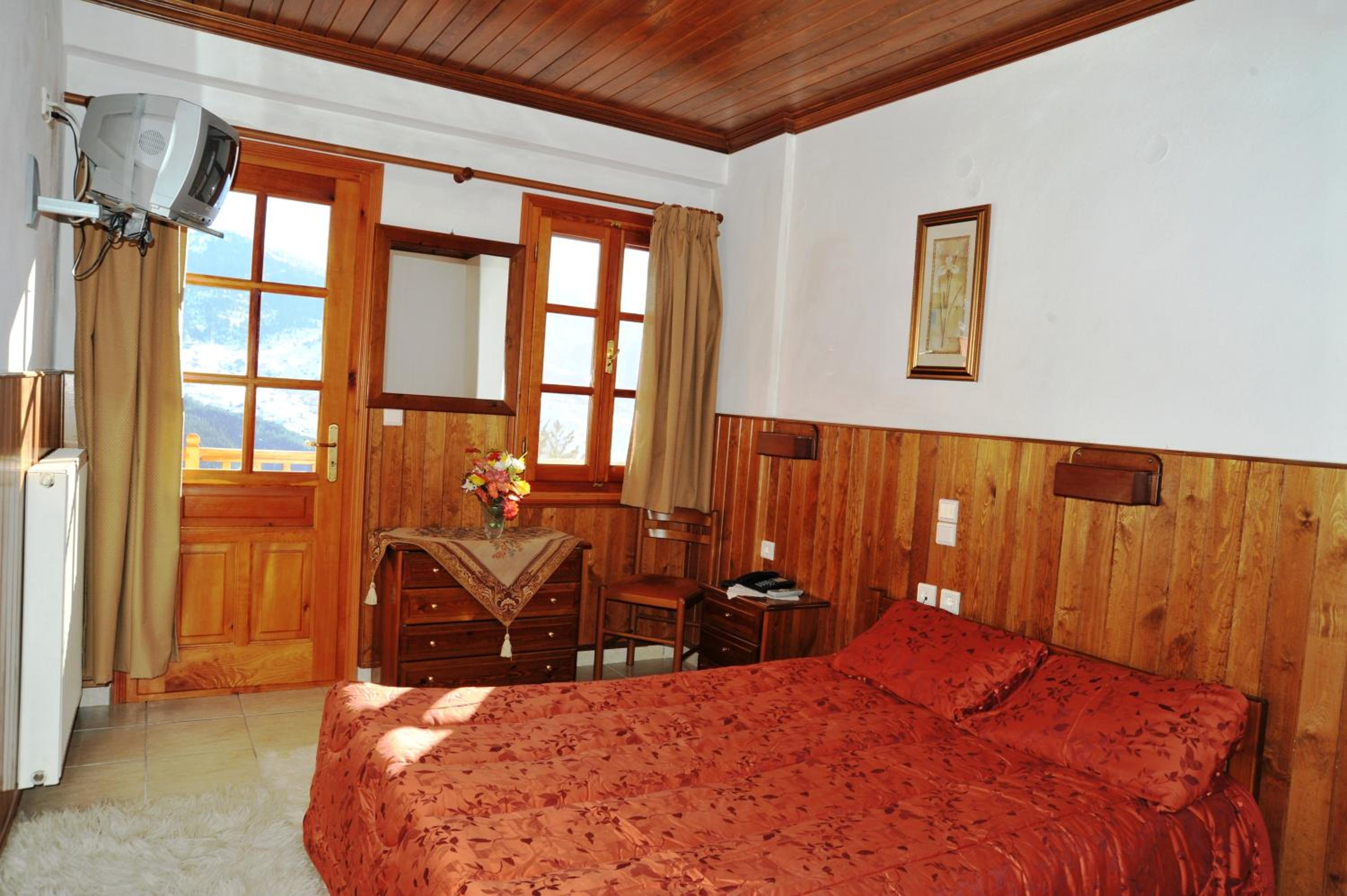 Double or Twin Room photo 2
