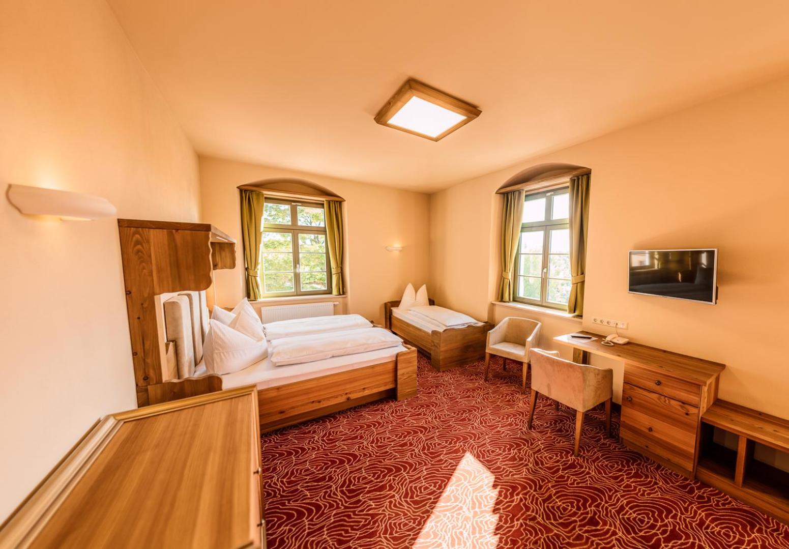 Classic Quadruple Room photo 3