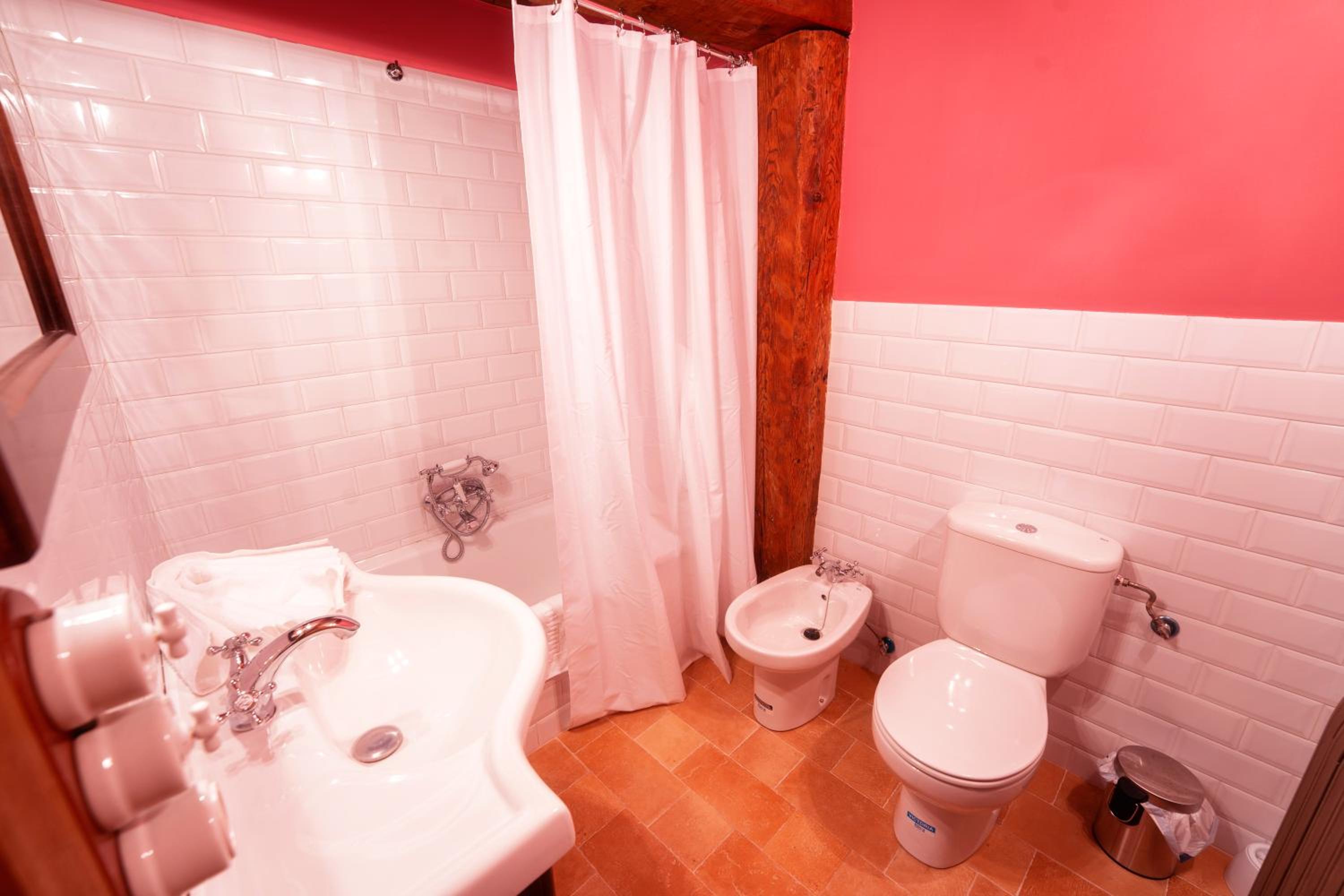 Deluxe Quadruple Room photo 2