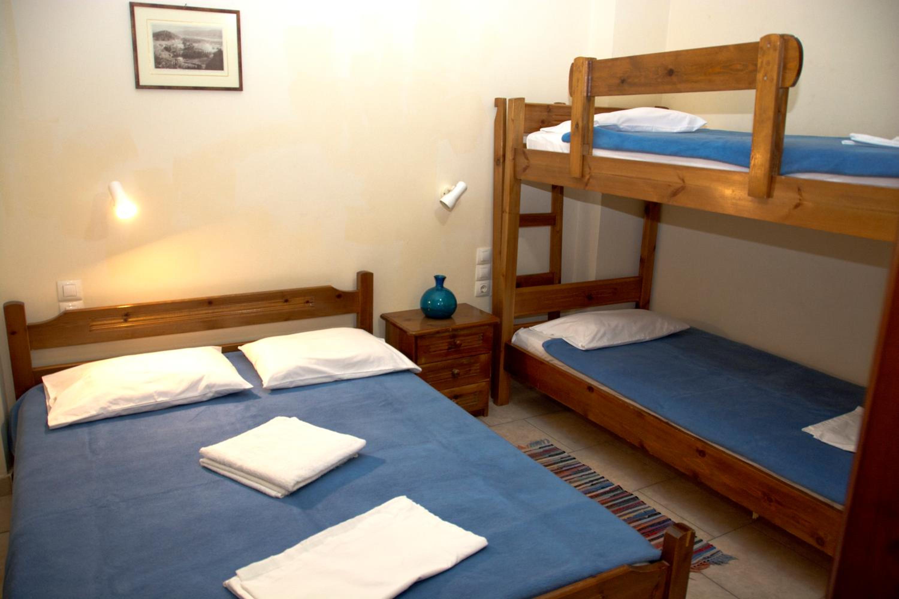 Triple Room - Photo 2