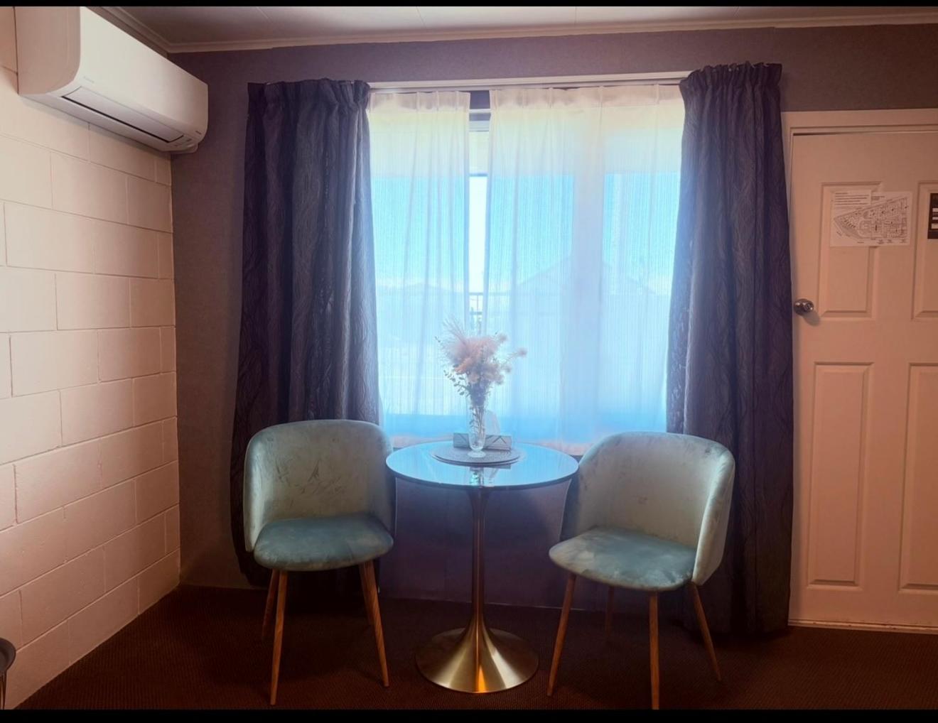 Double Room - Photo 3