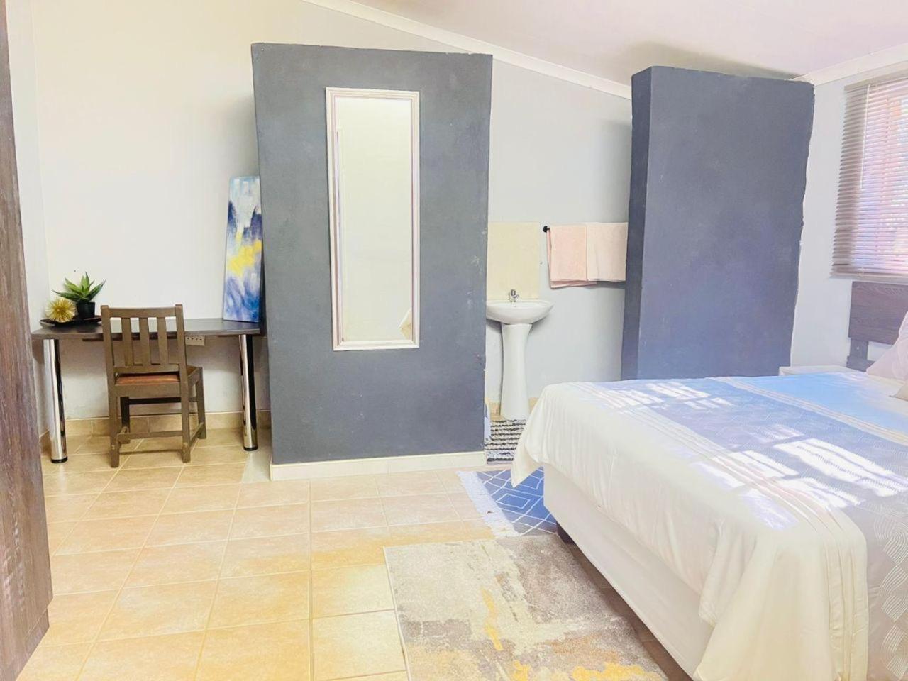 Double Room photo 2