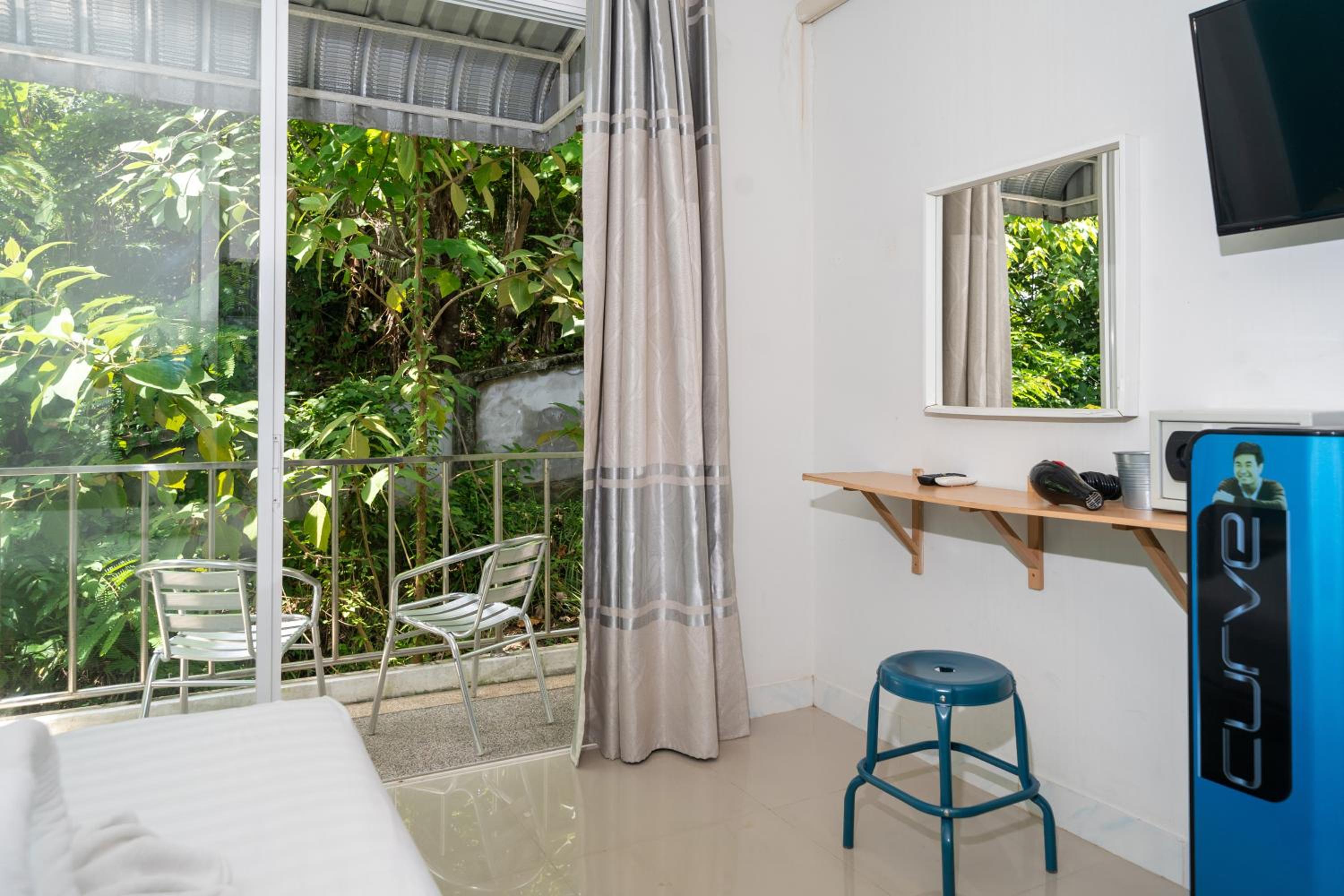 Deluxe Double Room photo 3