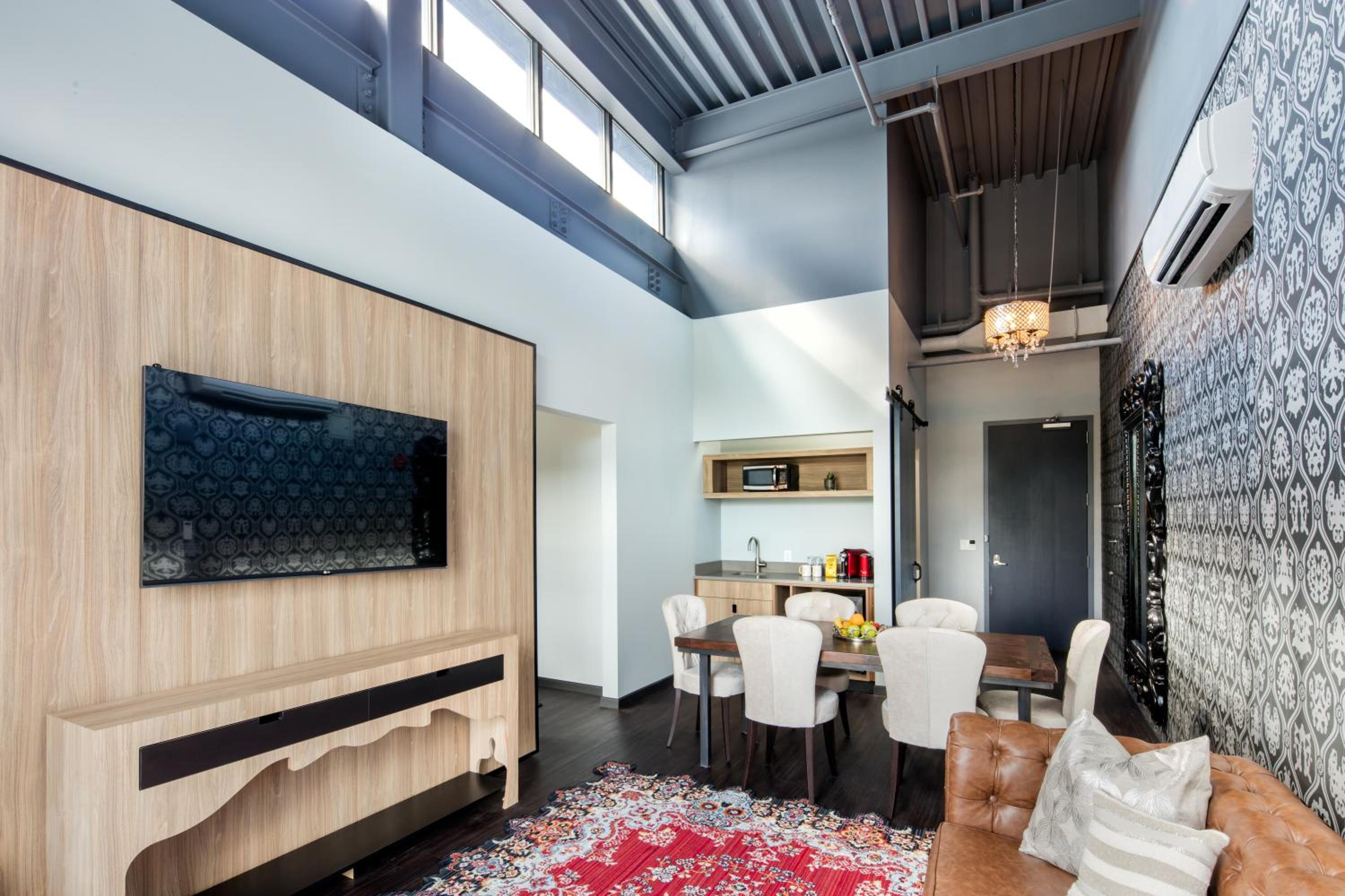 King Suite photo 2