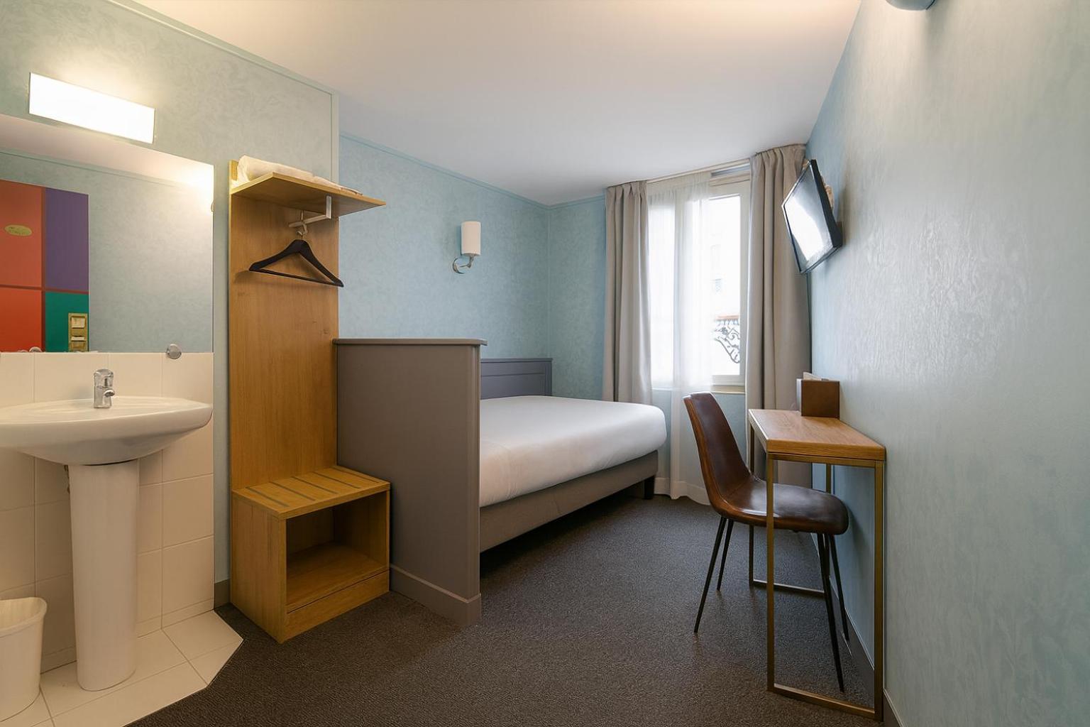 Chambre avec lavabo uniquement
