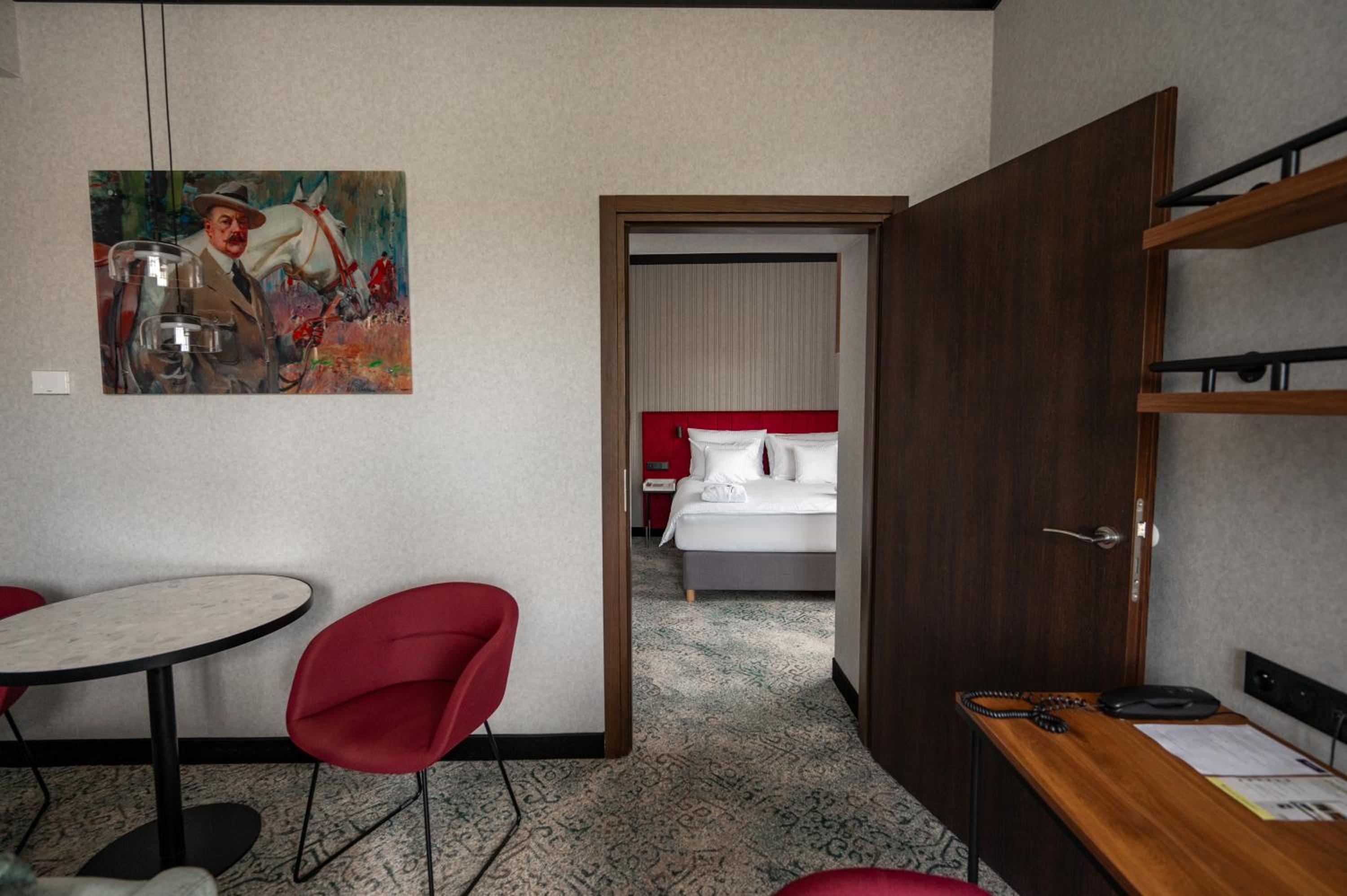 Suite photo 1
