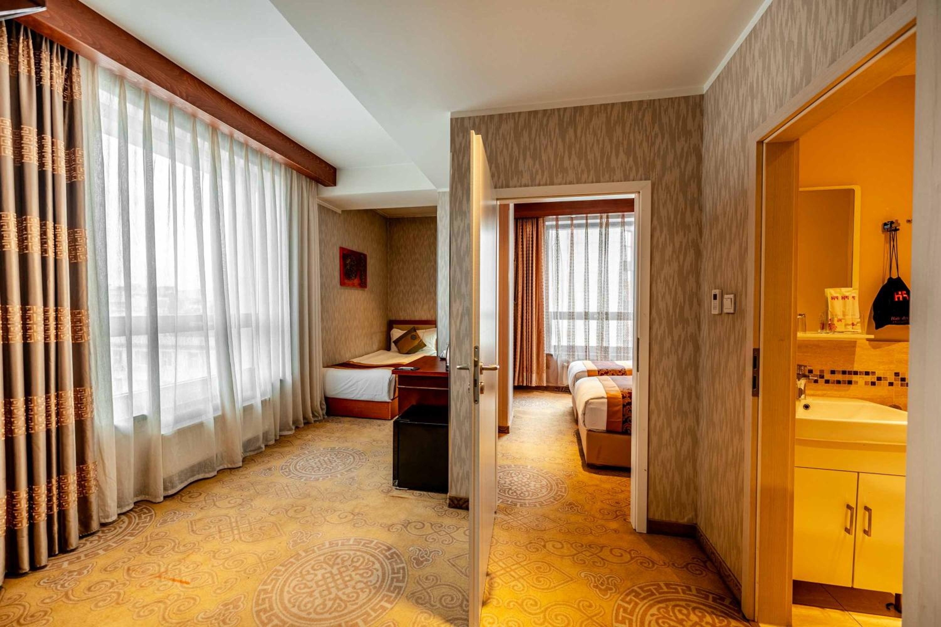 Standard Triple Room photo 3