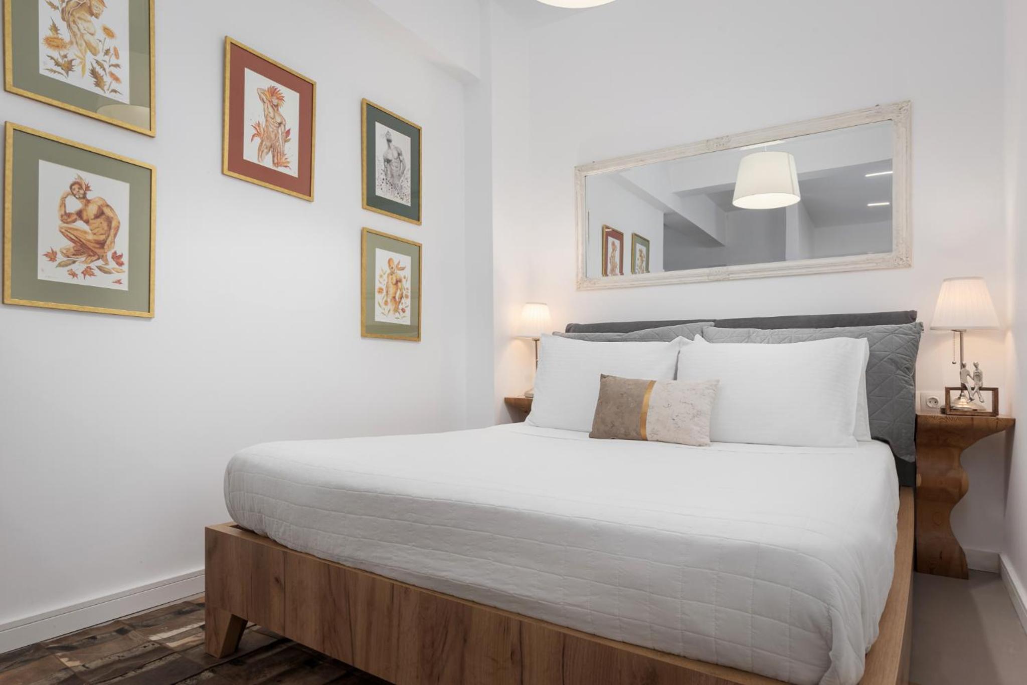 Two-Bedroom Apartment with City View photo 2