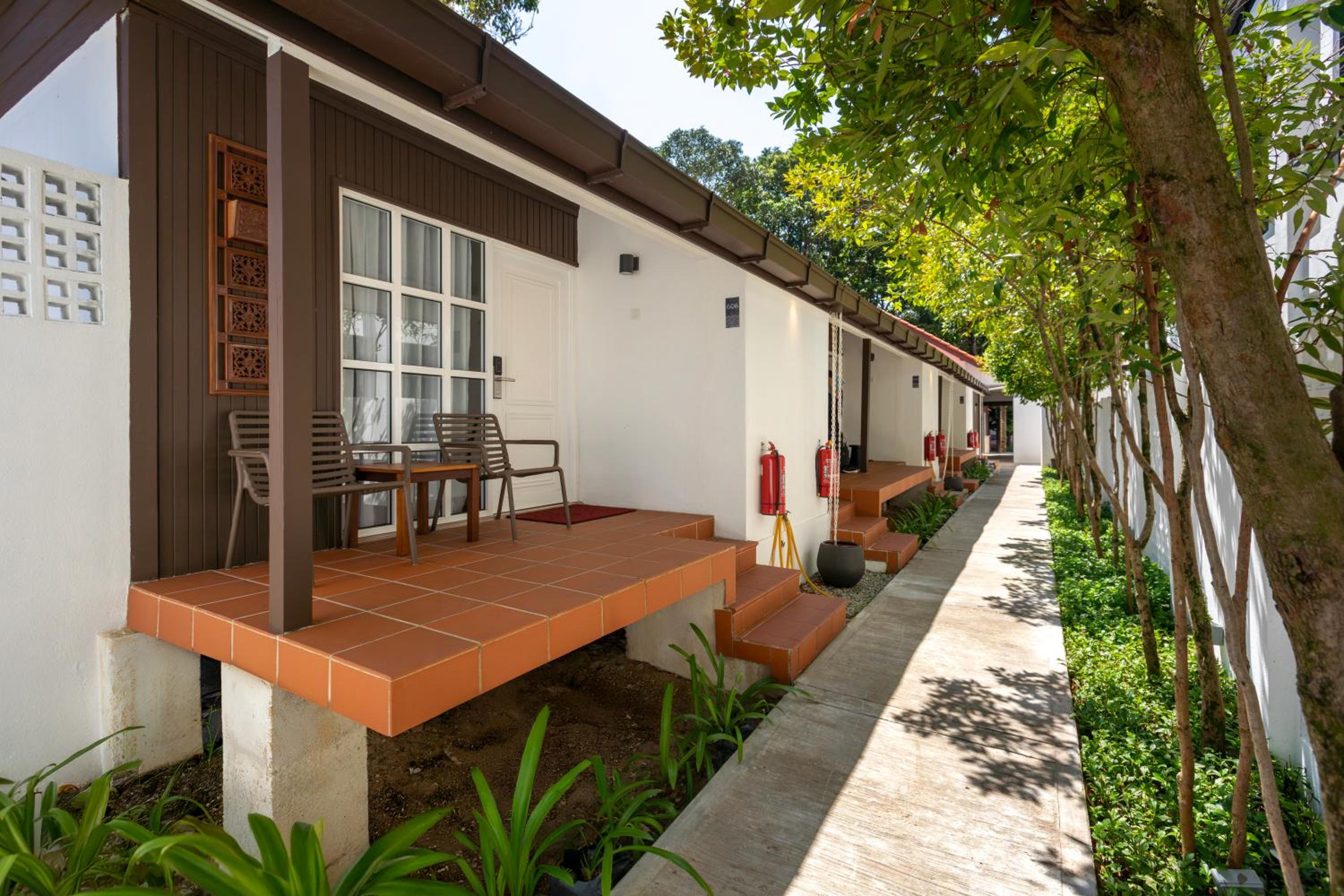 Courtyard Chalet  - Photo 2