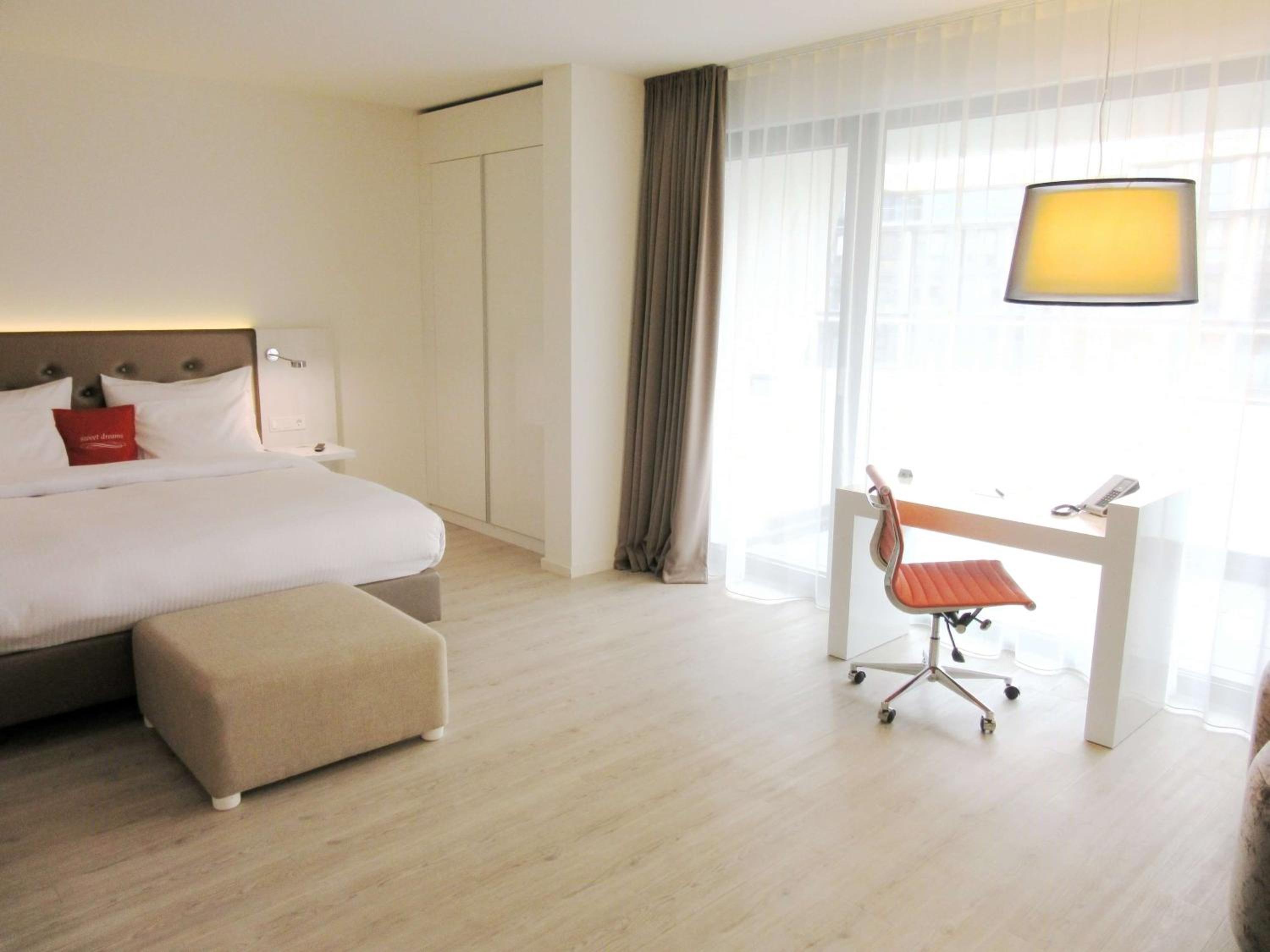 Deluxe Double Room photo 2