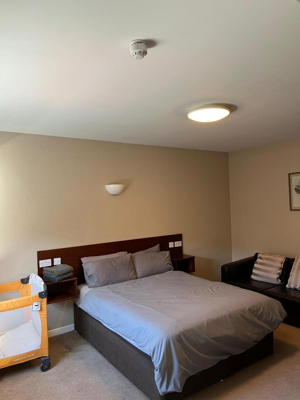Deluxe Family Suite photo 1