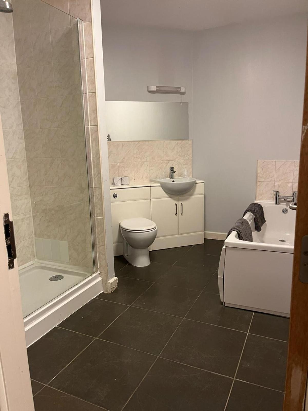 Deluxe Family Suite photo 3
