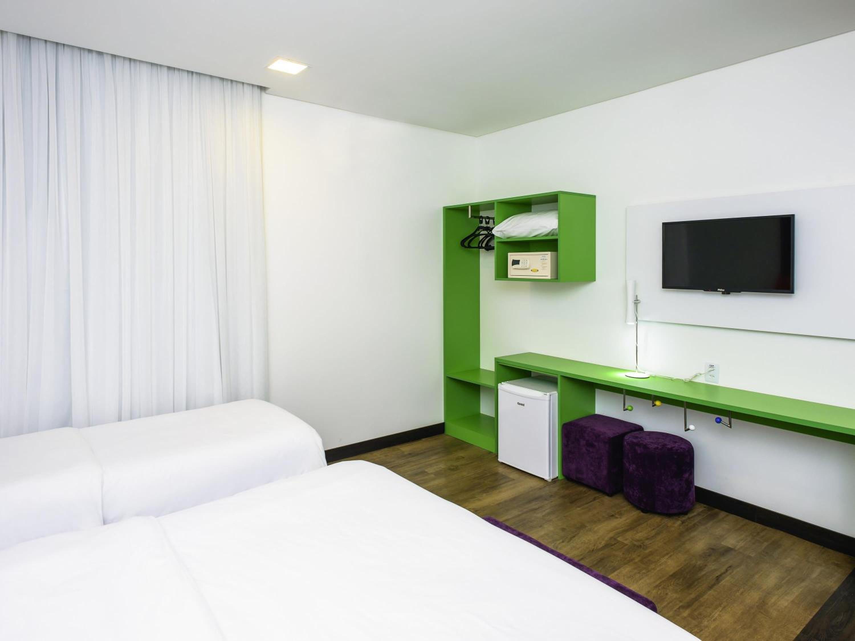 Standard Apartment with One Double Bed and One Single Bed photo 3