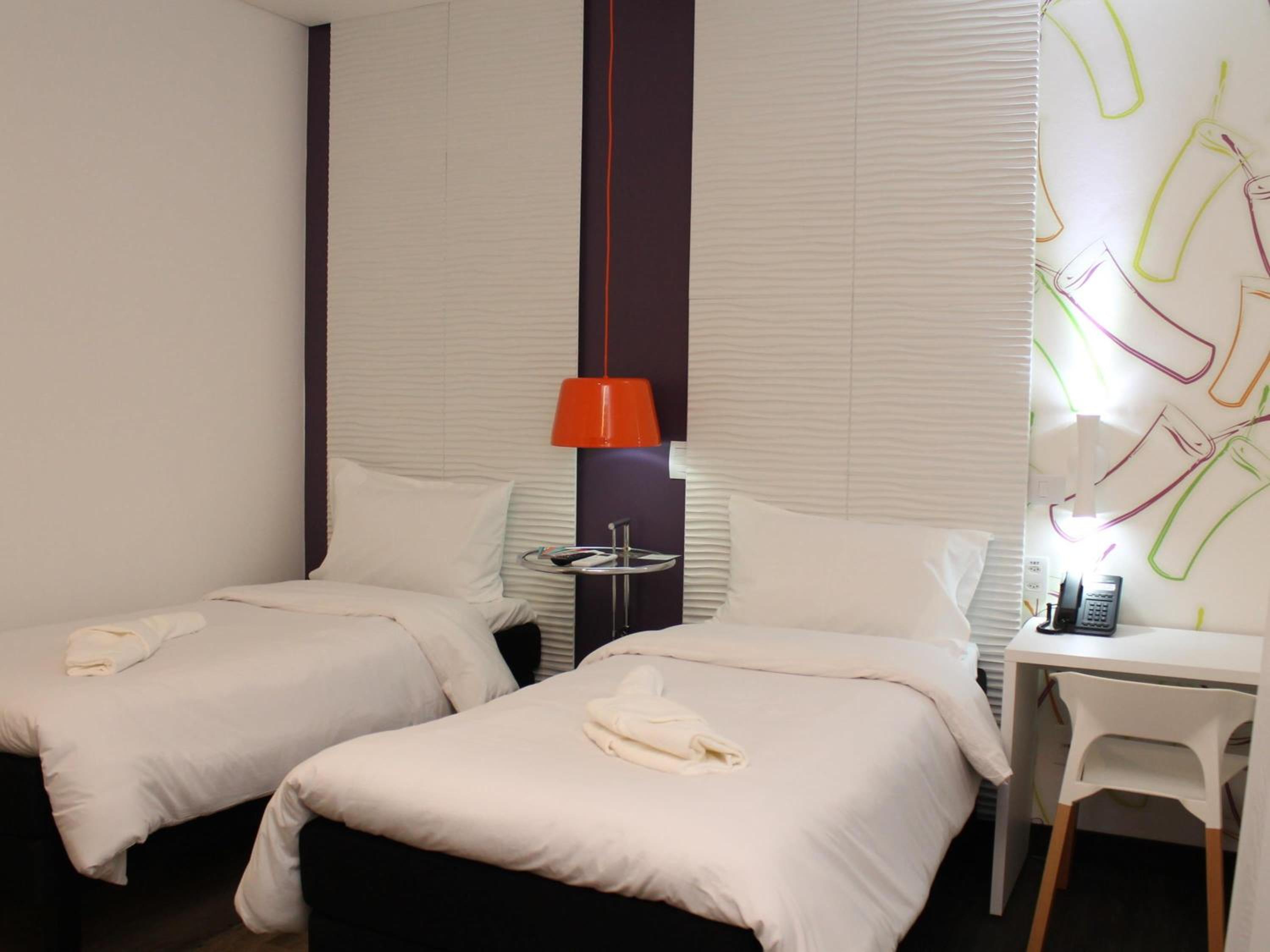 Standard Apartment with Two Single Beds photo 3