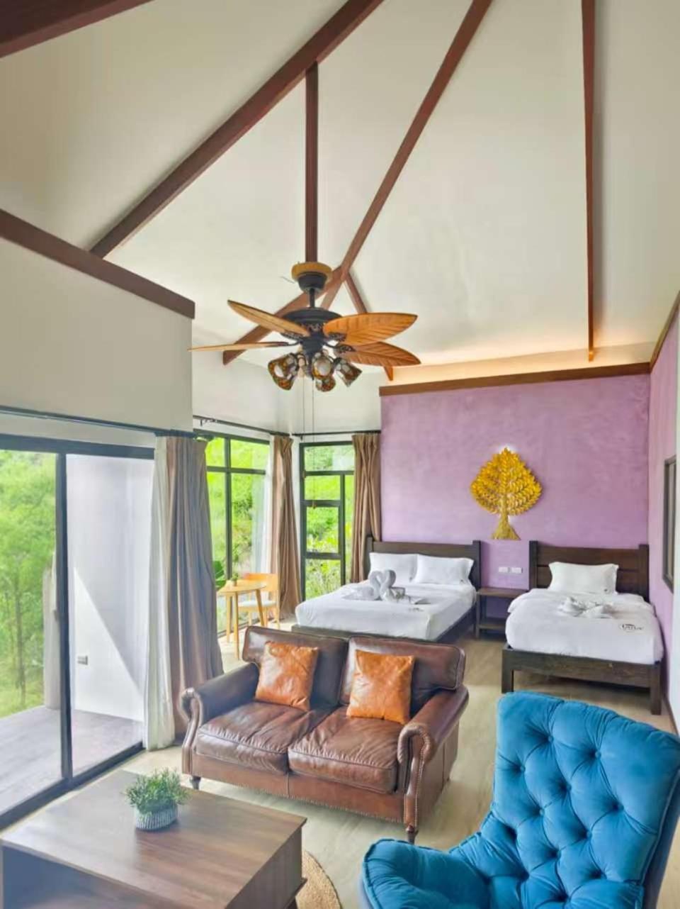 One-Bedroom House photo 3