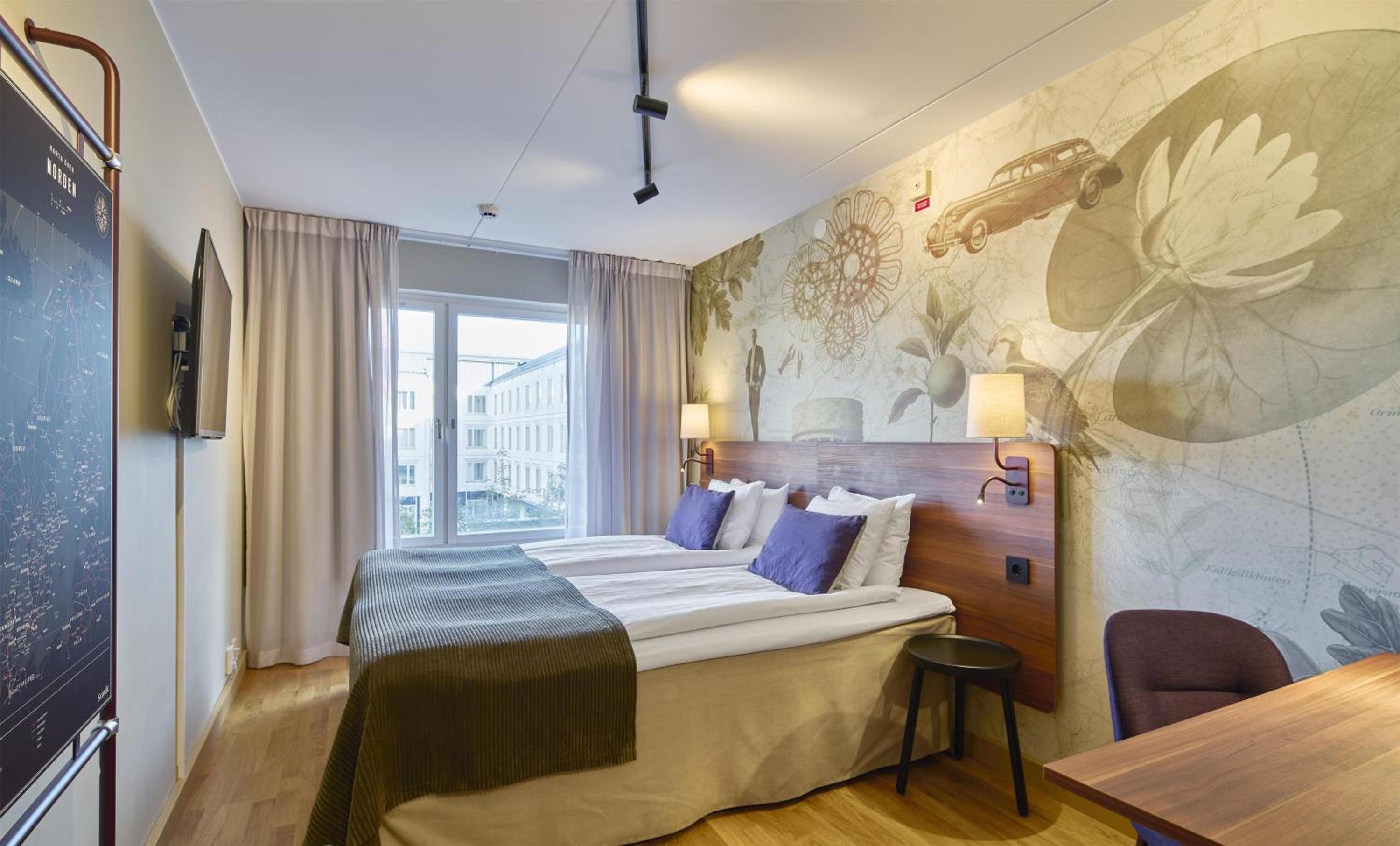 Standard King Room - Photo 1