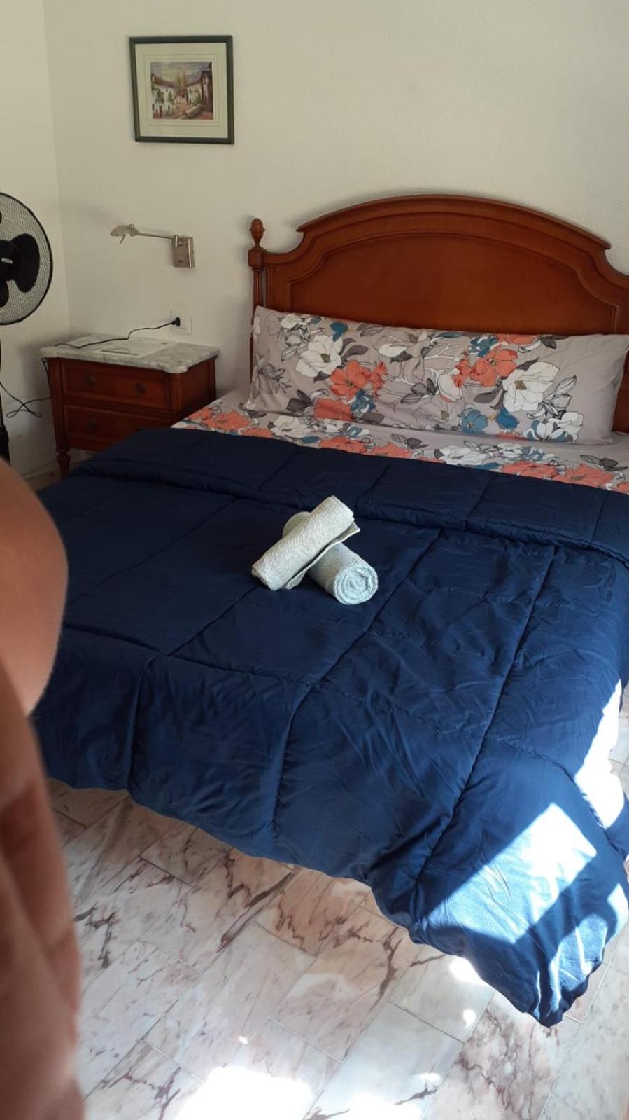 Budget Double Room - Photo 4
