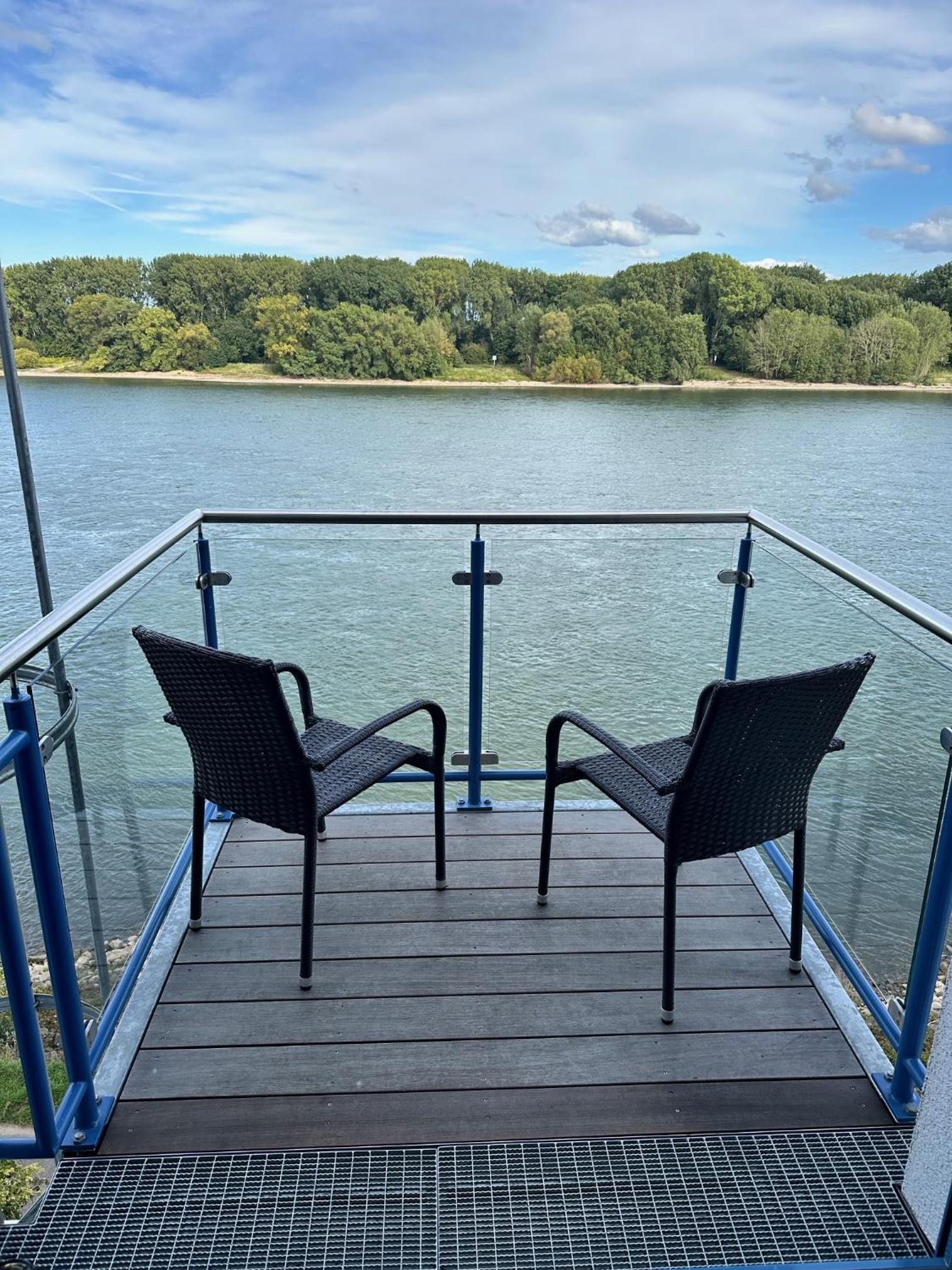 Deluxe Double Room with Balcony and Sea View