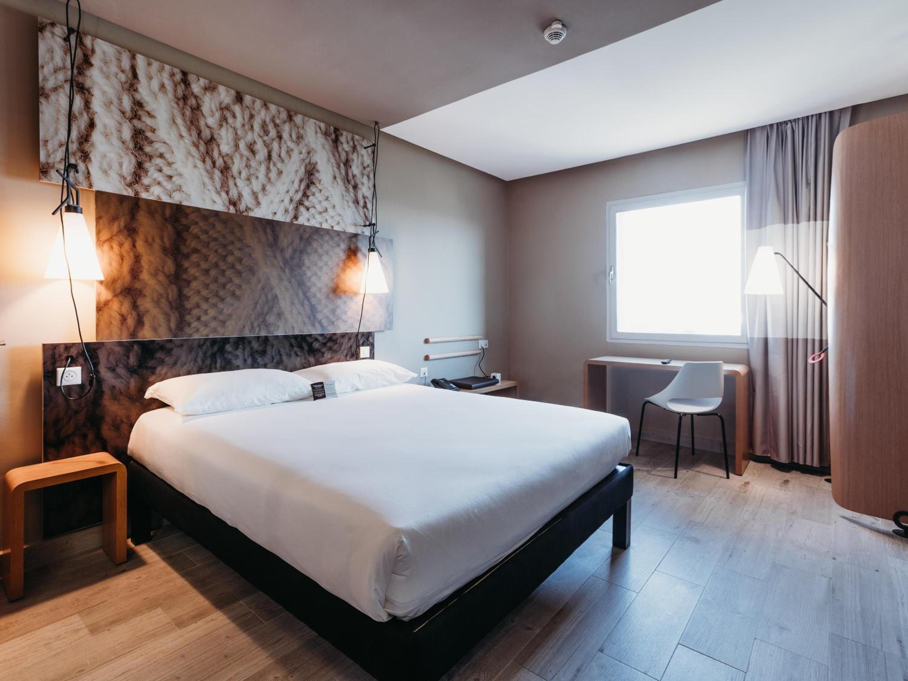 Standard Room with Three Single Bed
