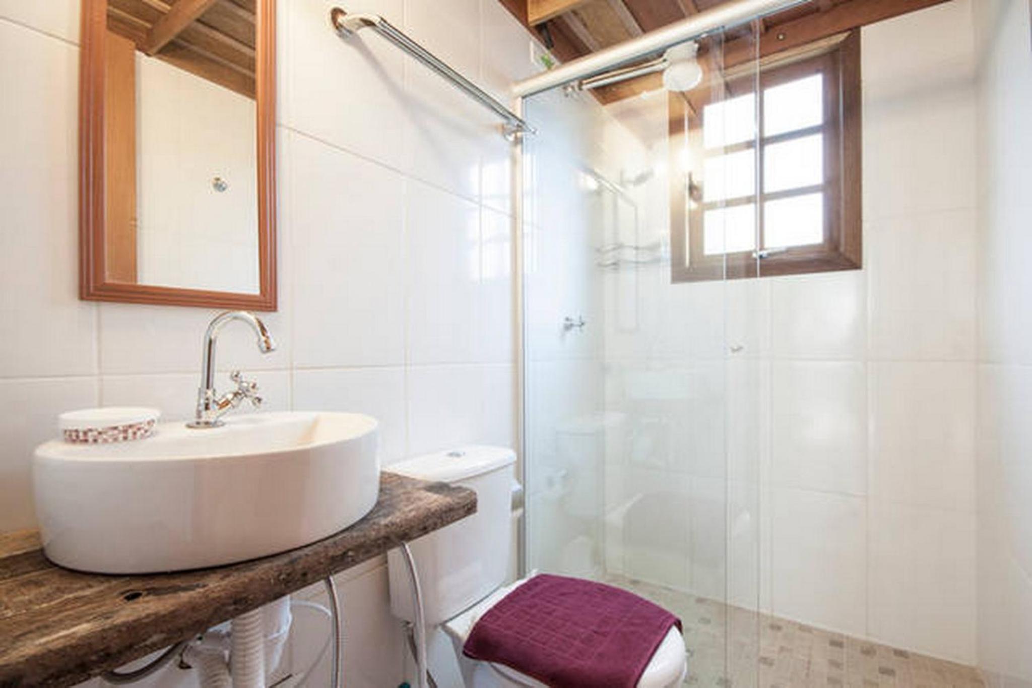 One-Bedroom Chalet - Photo 8