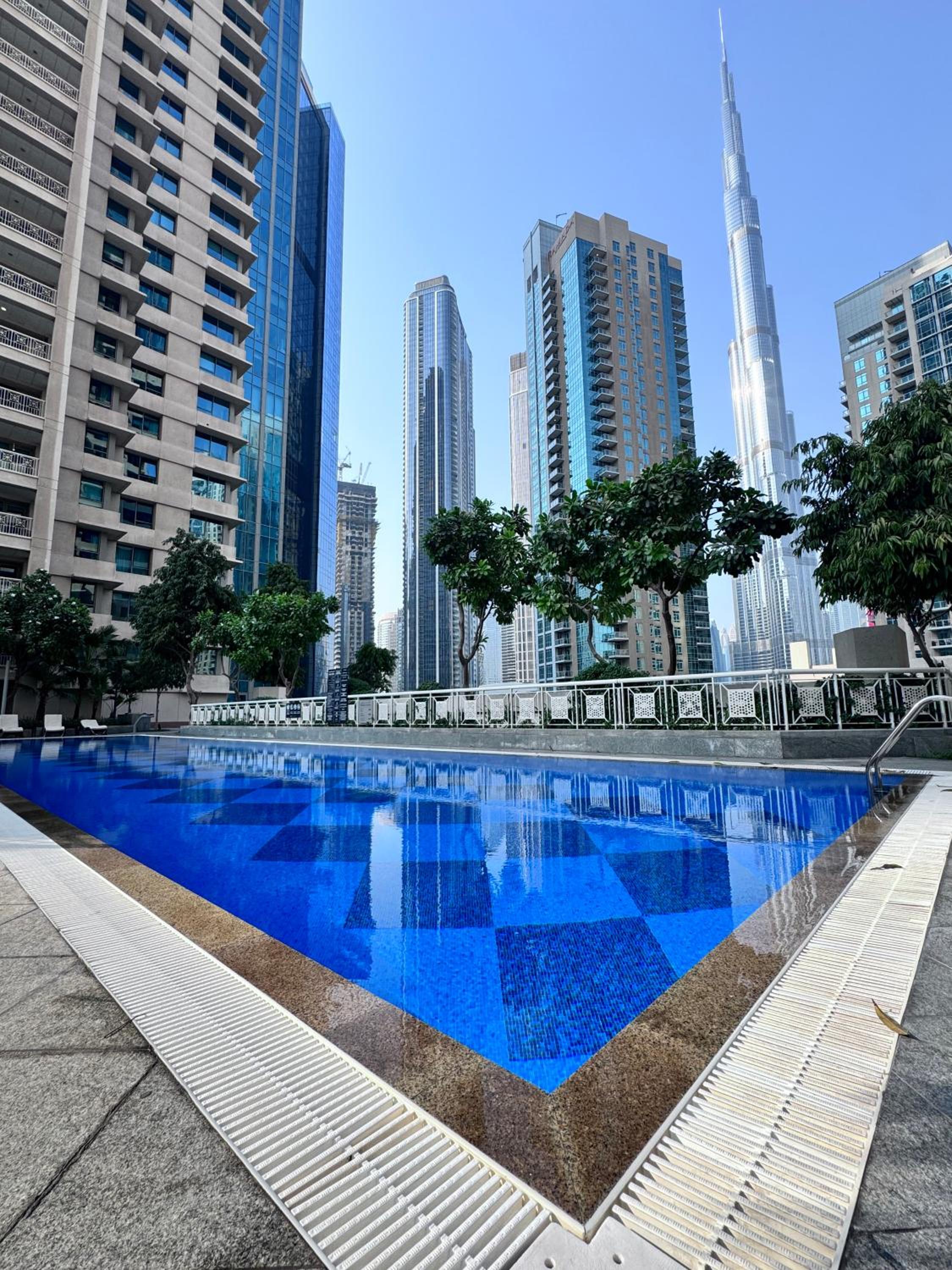 Two-Bedroom Apartment with Burj Khalifa and Fountains View photo 1