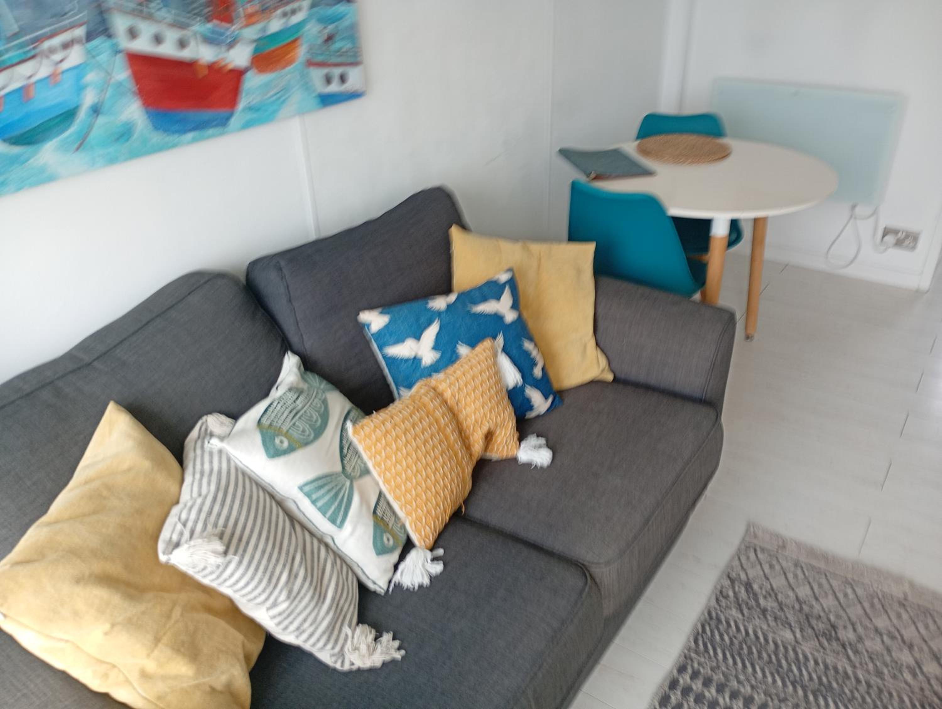 Bungalow - Water Front  photo 3
