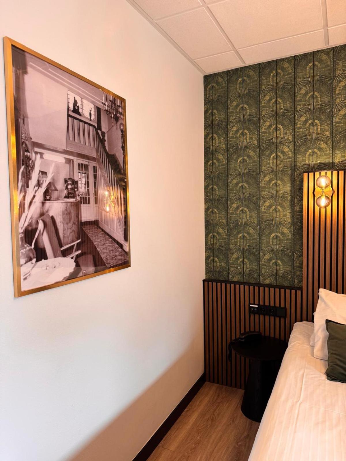 Superior Twin Room with Sauna