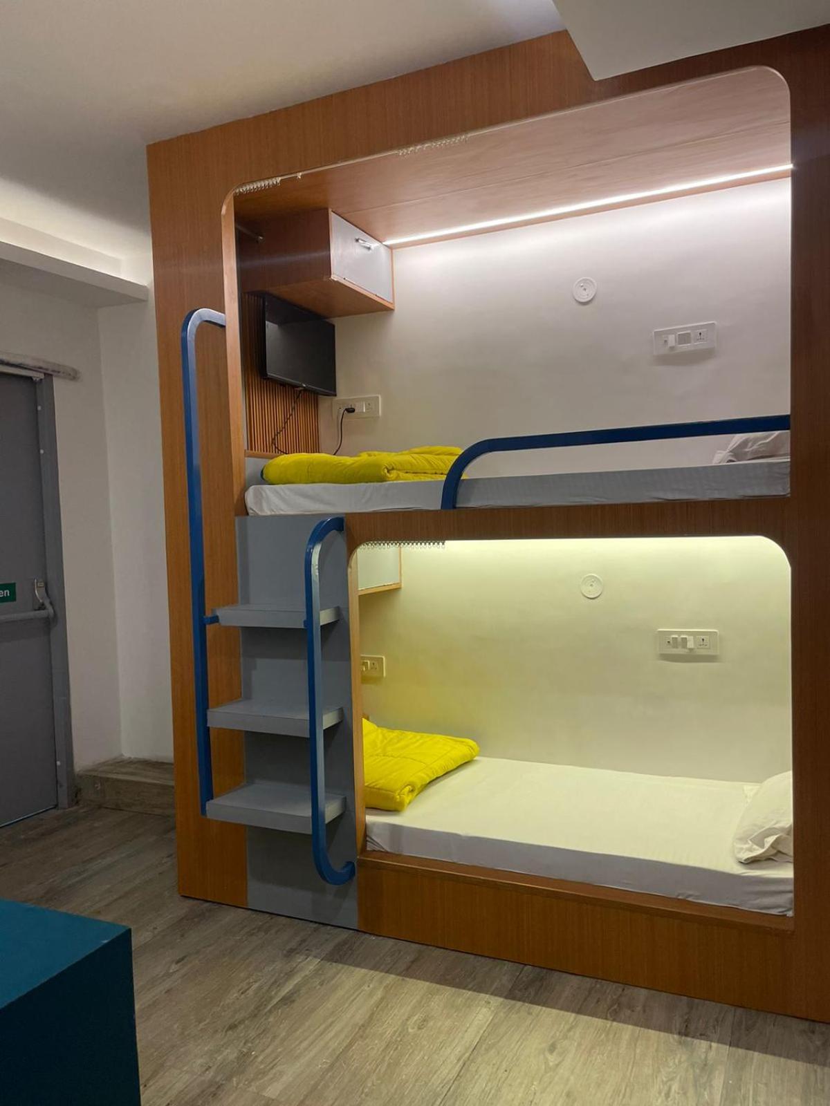 Single Bed in Mixed Dormitory Room photo 2