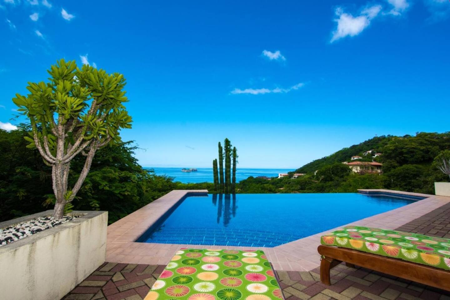 Four-Bedroom Holiday Home photo 1