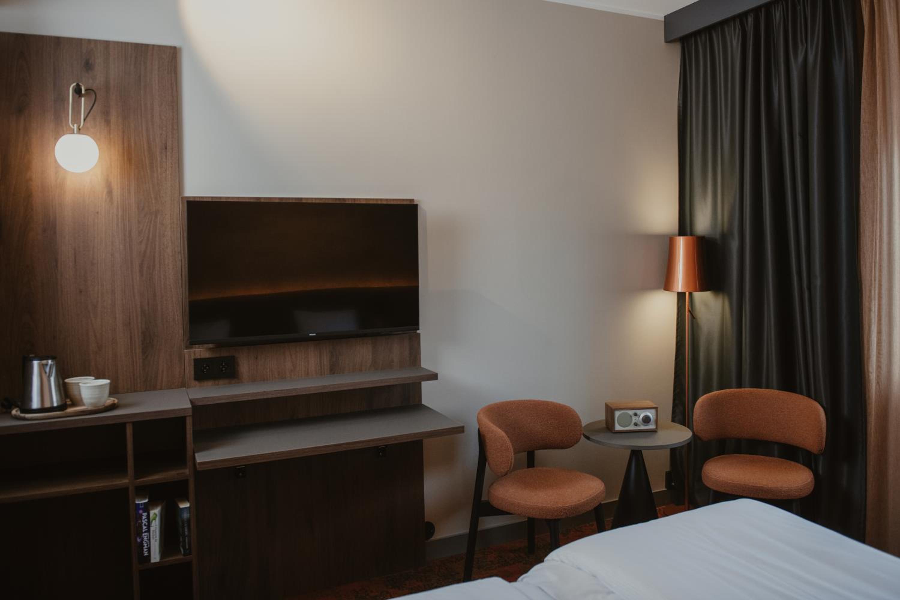 Standard Double Room - Photo 2