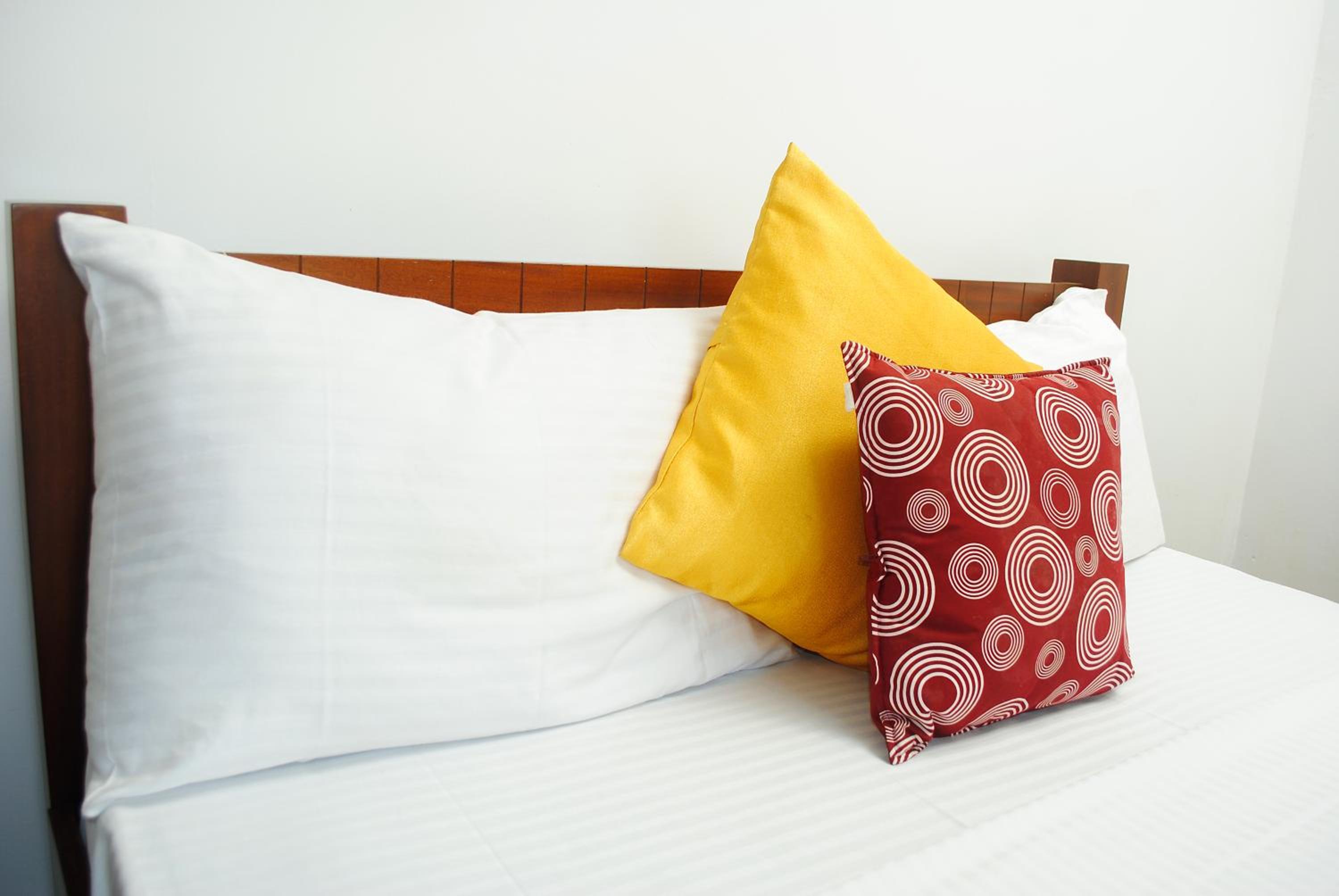 Deluxe Double or Twin Room with Lake View photo 3