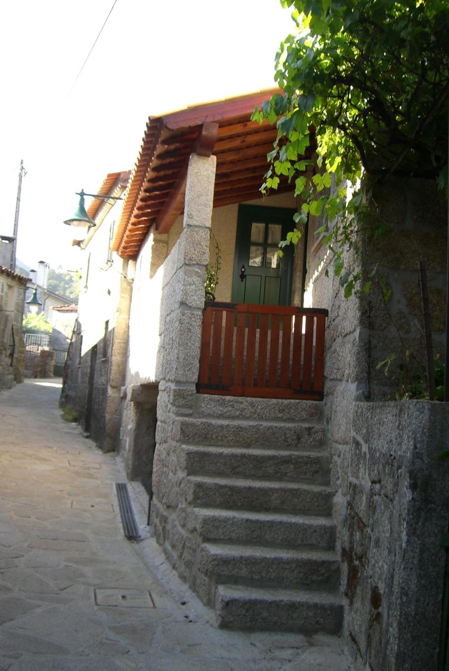 One-Bedroom House photo 2