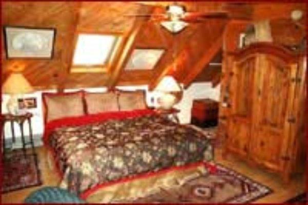 King Bed - Las Vegas Room