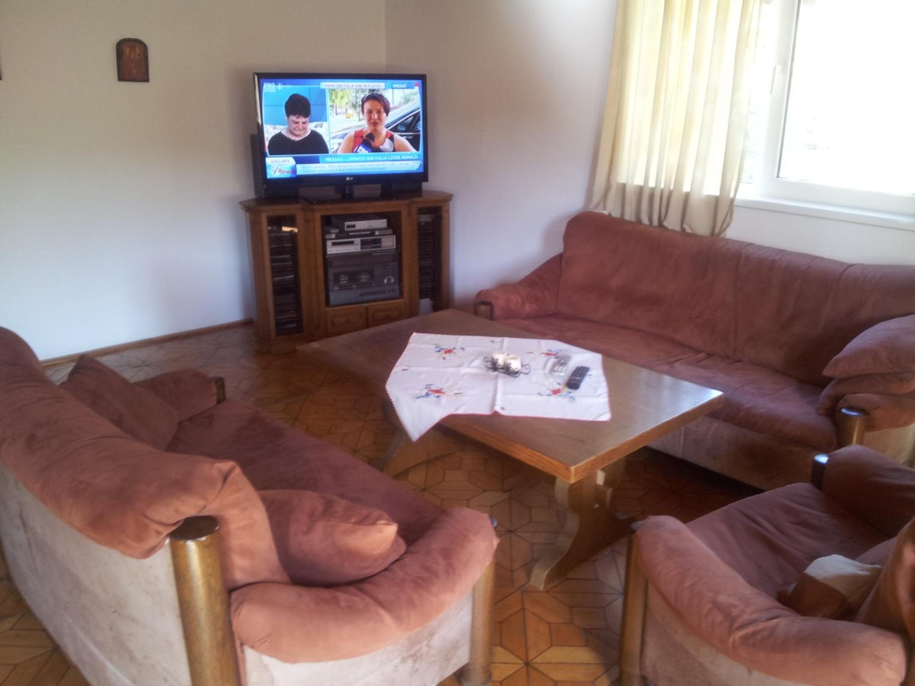 Four-Bedroom House photo 1