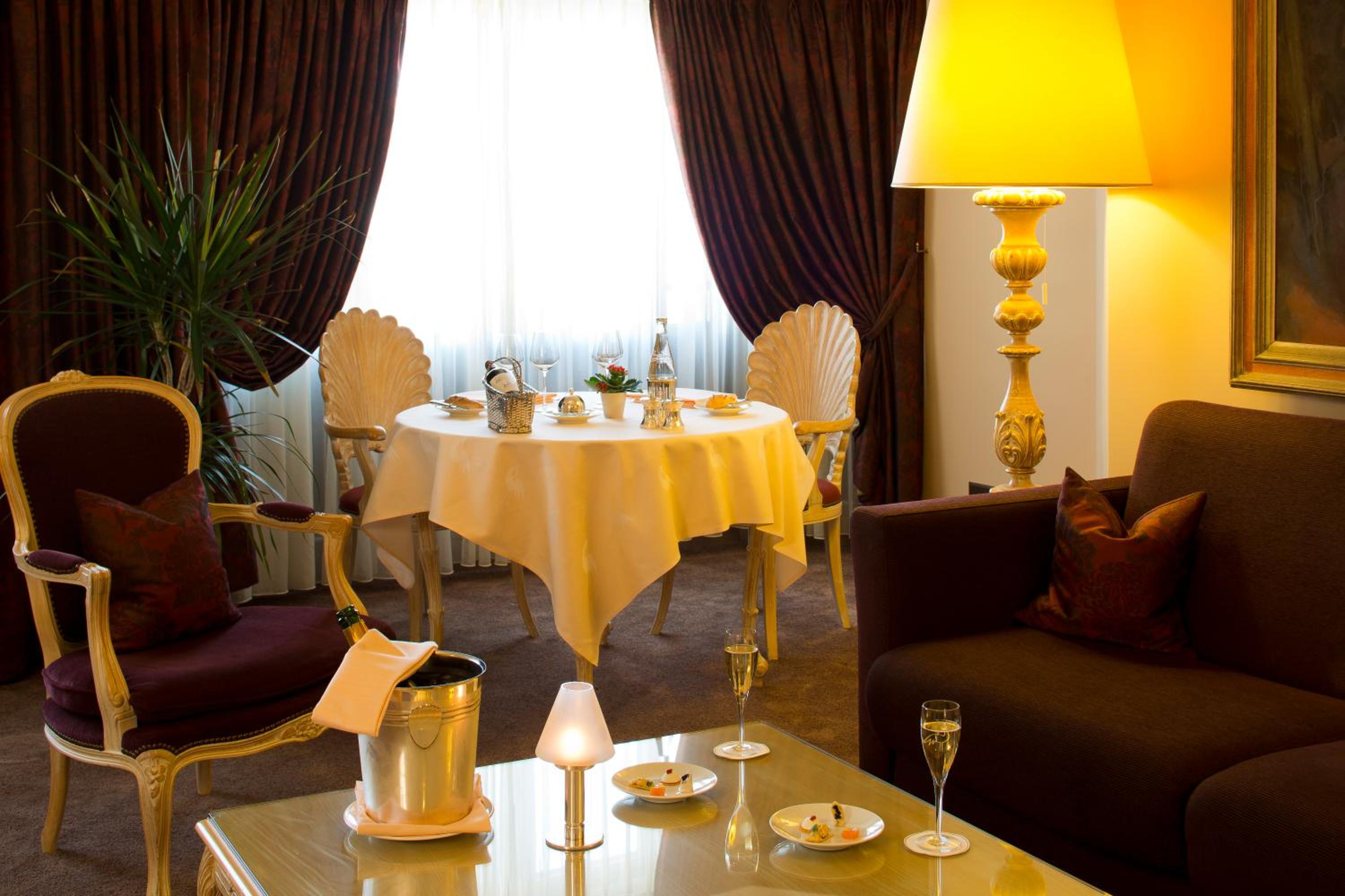 Superior Duplex Suite
